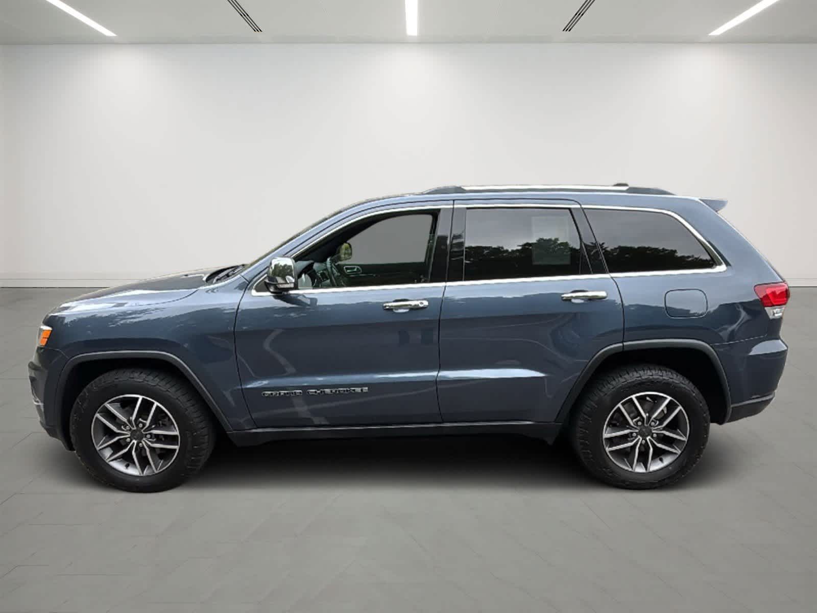 2020 Jeep Grand Cherokee Limited photo 2