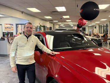 Staff member Pierre Tomas from ID_5ea9ade50b68