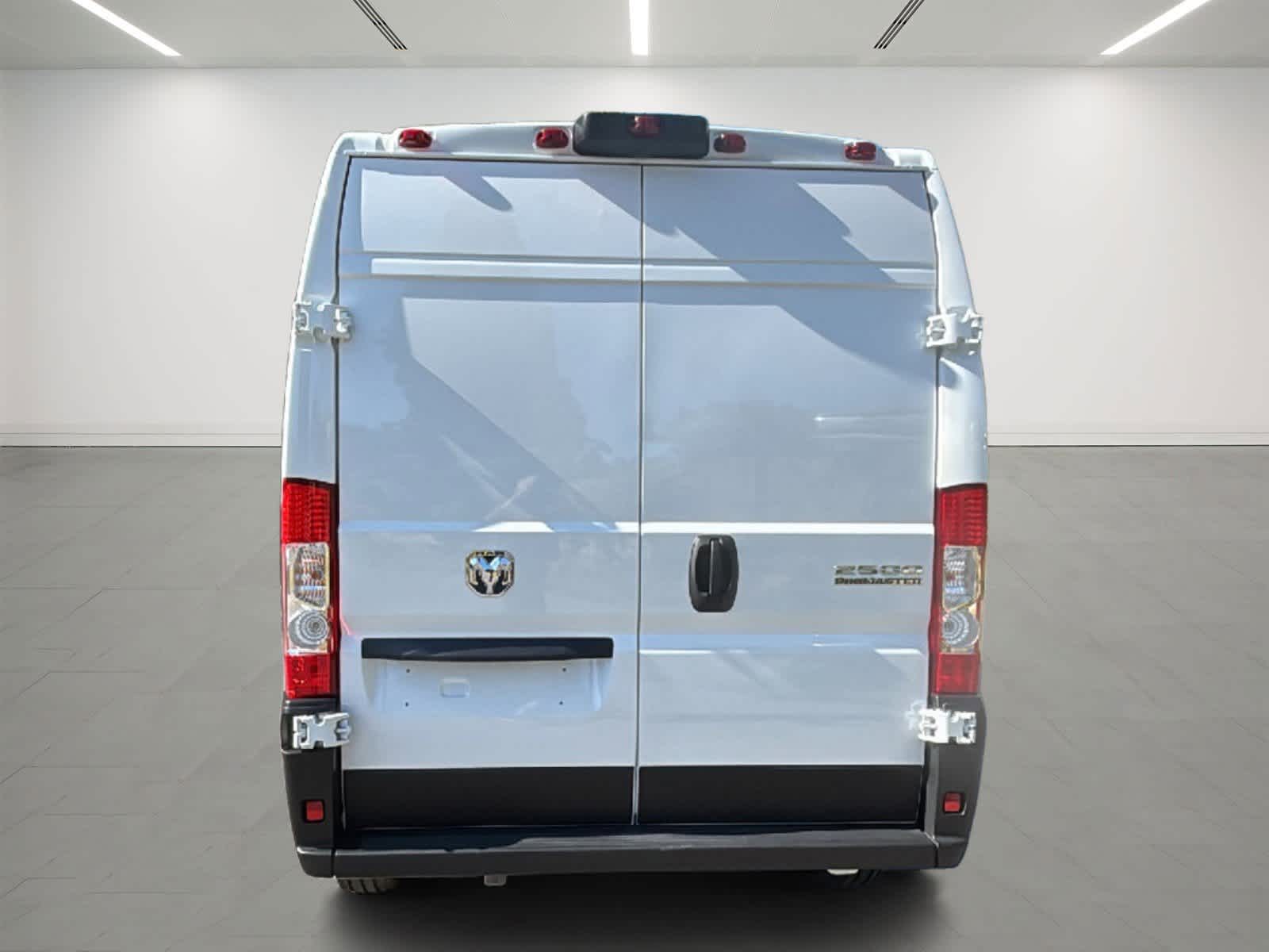 2025 Ram ProMaster 2500 photo 4