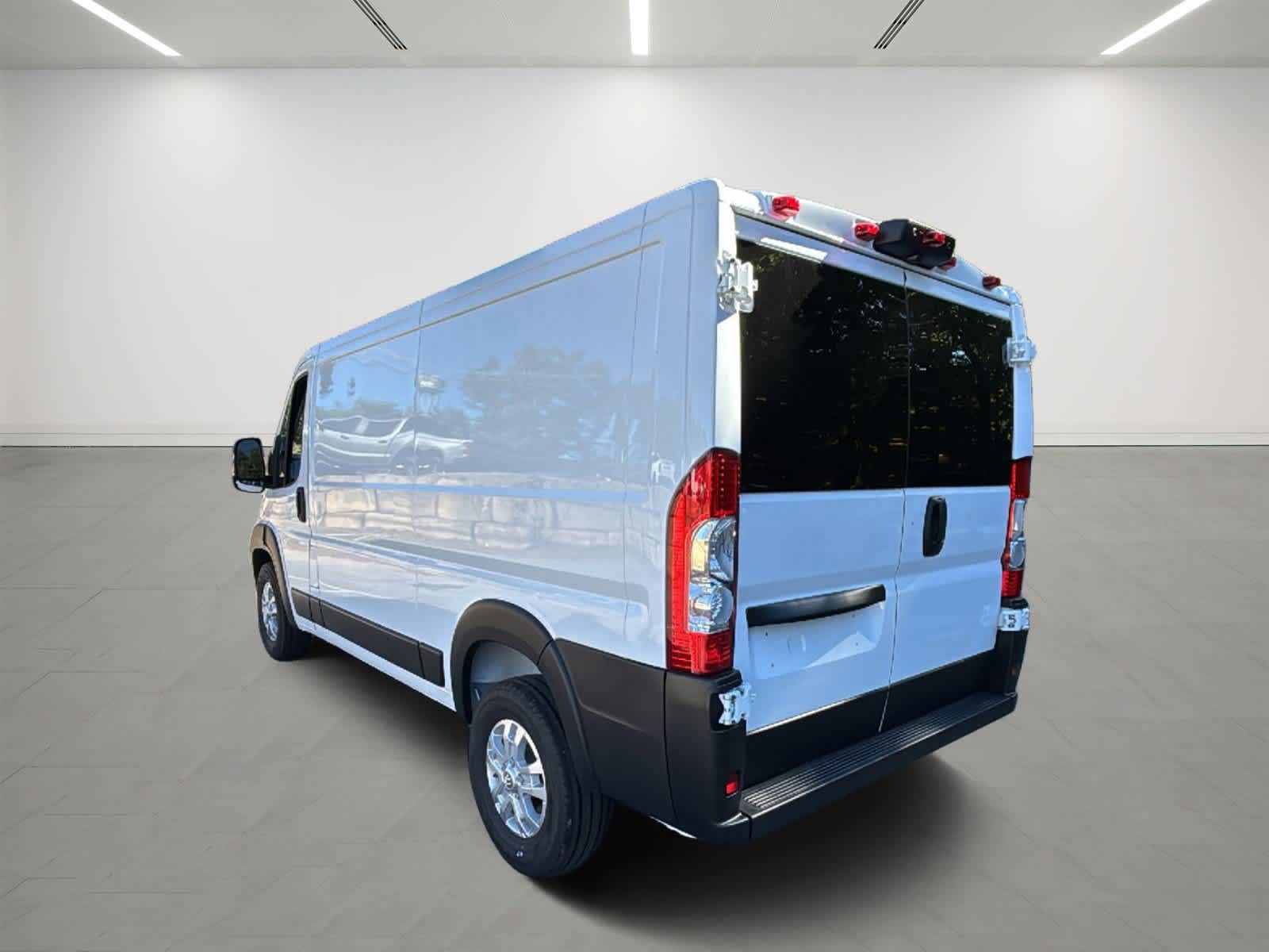2025 Ram ProMaster 1500 photo 3
