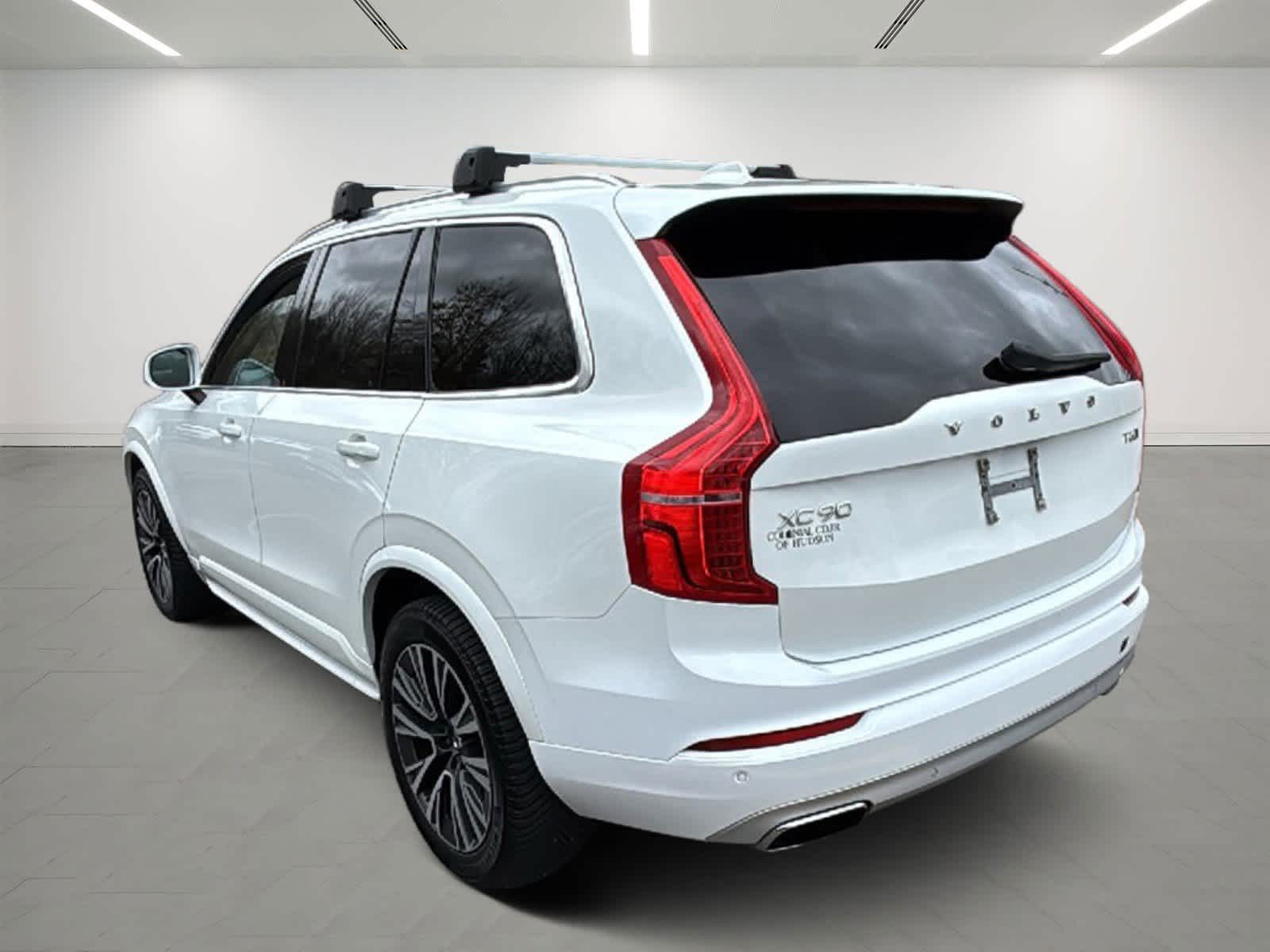 2020 Volvo XC90 Momentum T6 AWD photo 3