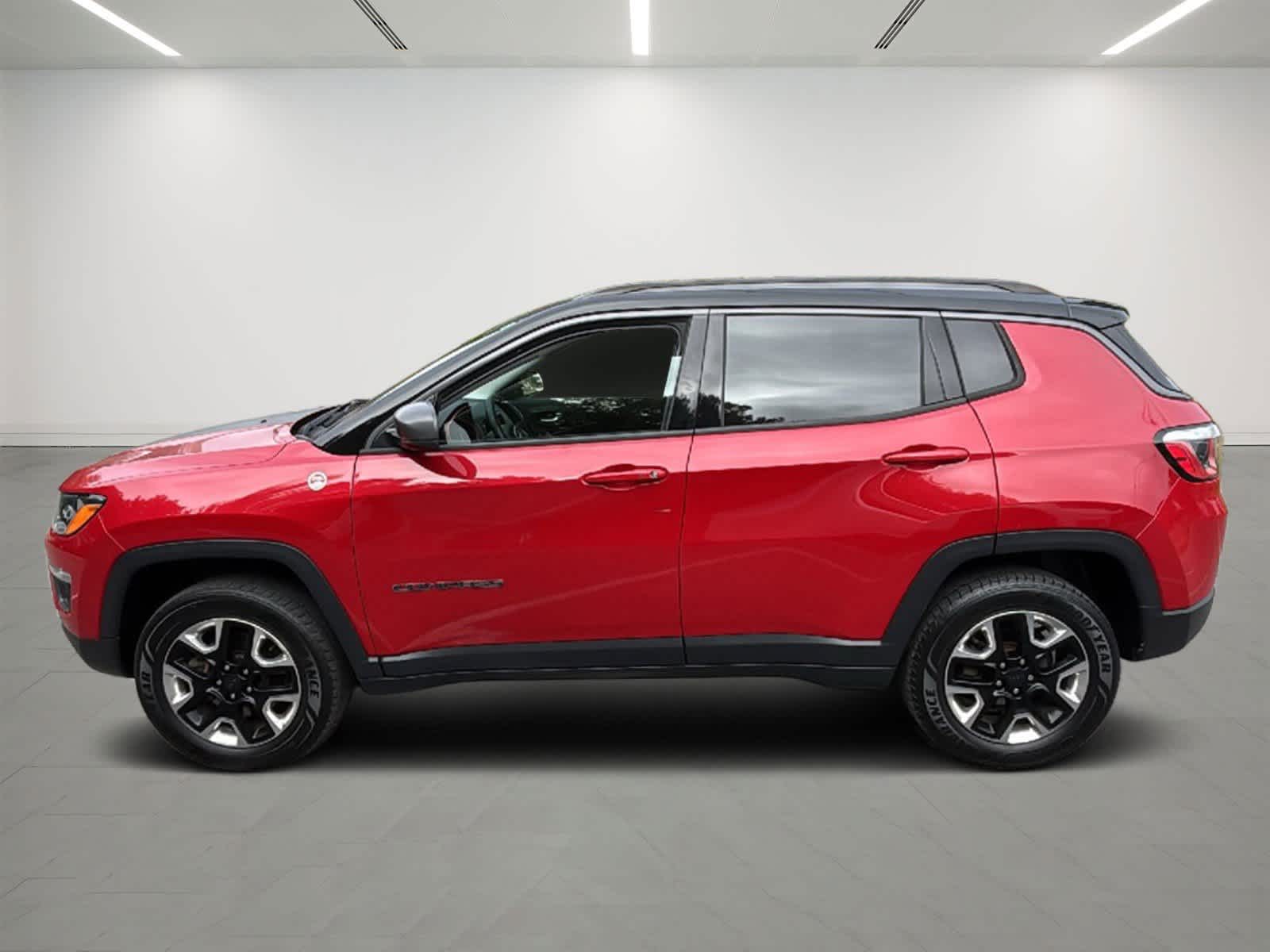 2017 Jeep Compass Trailhawk photo 2