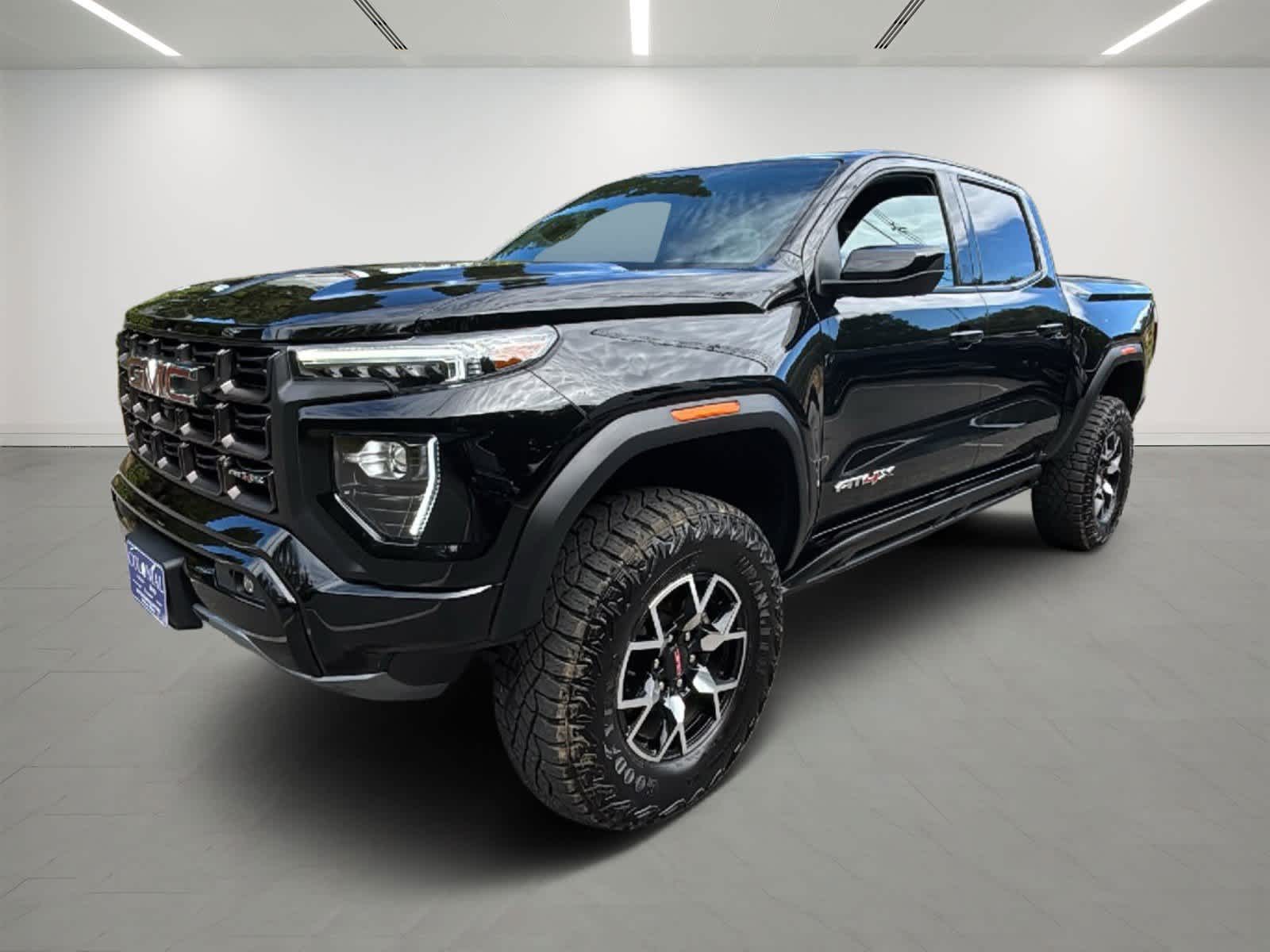 2024 GMC Canyon AT4X's photo