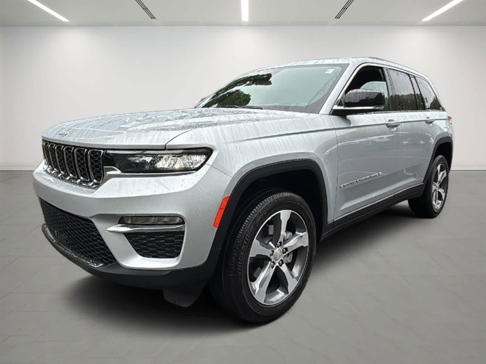 2025 Jeep Grand Cherokee Limited's photo