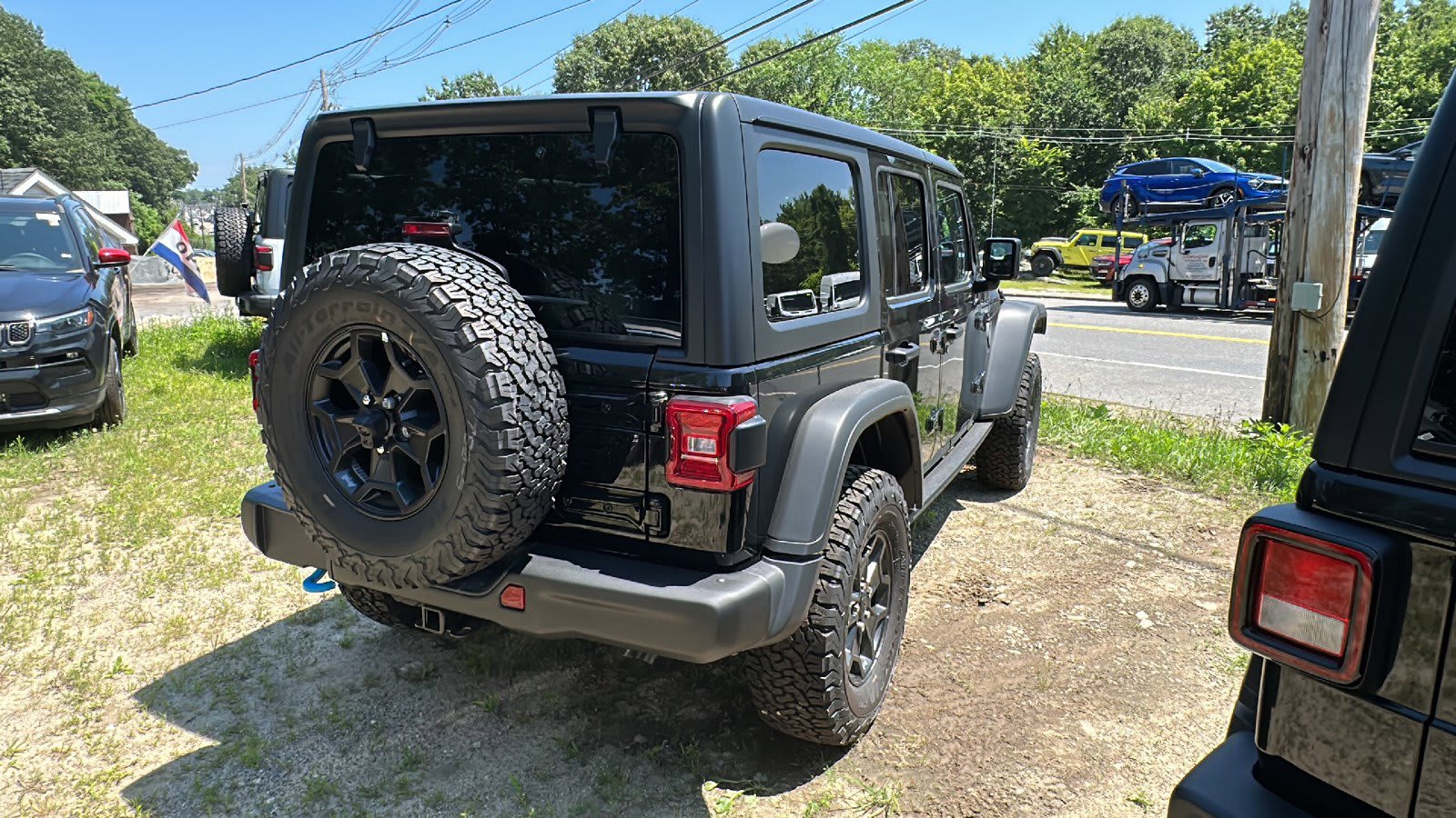 2023 Jeep Wrangler 4xe Rubicon Anniversary Edition photo 4