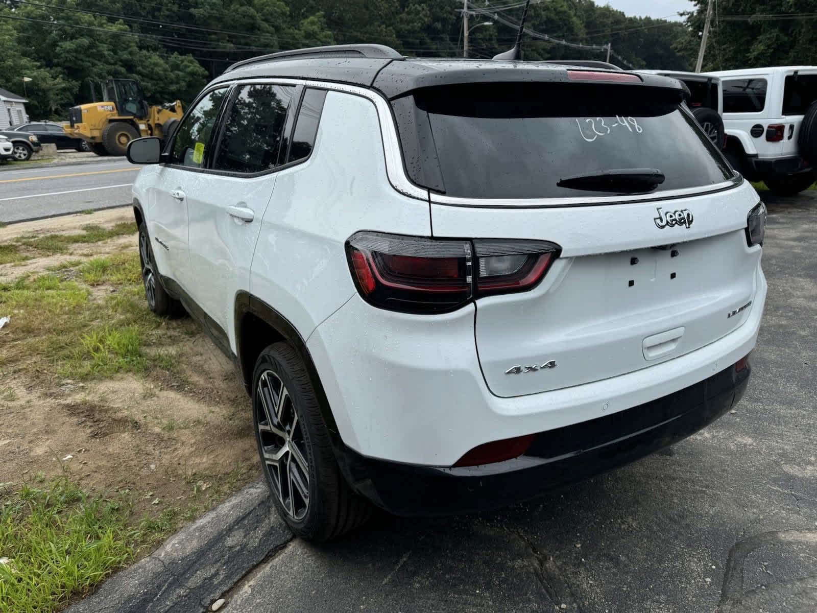 2024 Jeep Compass Limited photo 2