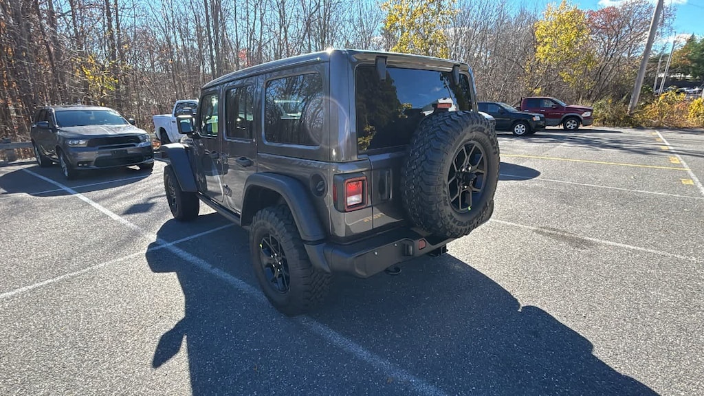 New 2026 Jeep Wrangler 4-DOOR WILLYS Sport Utility