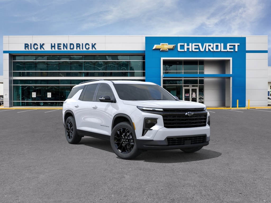 Used 2026 Chevrolet Traverse FWD LT SUV