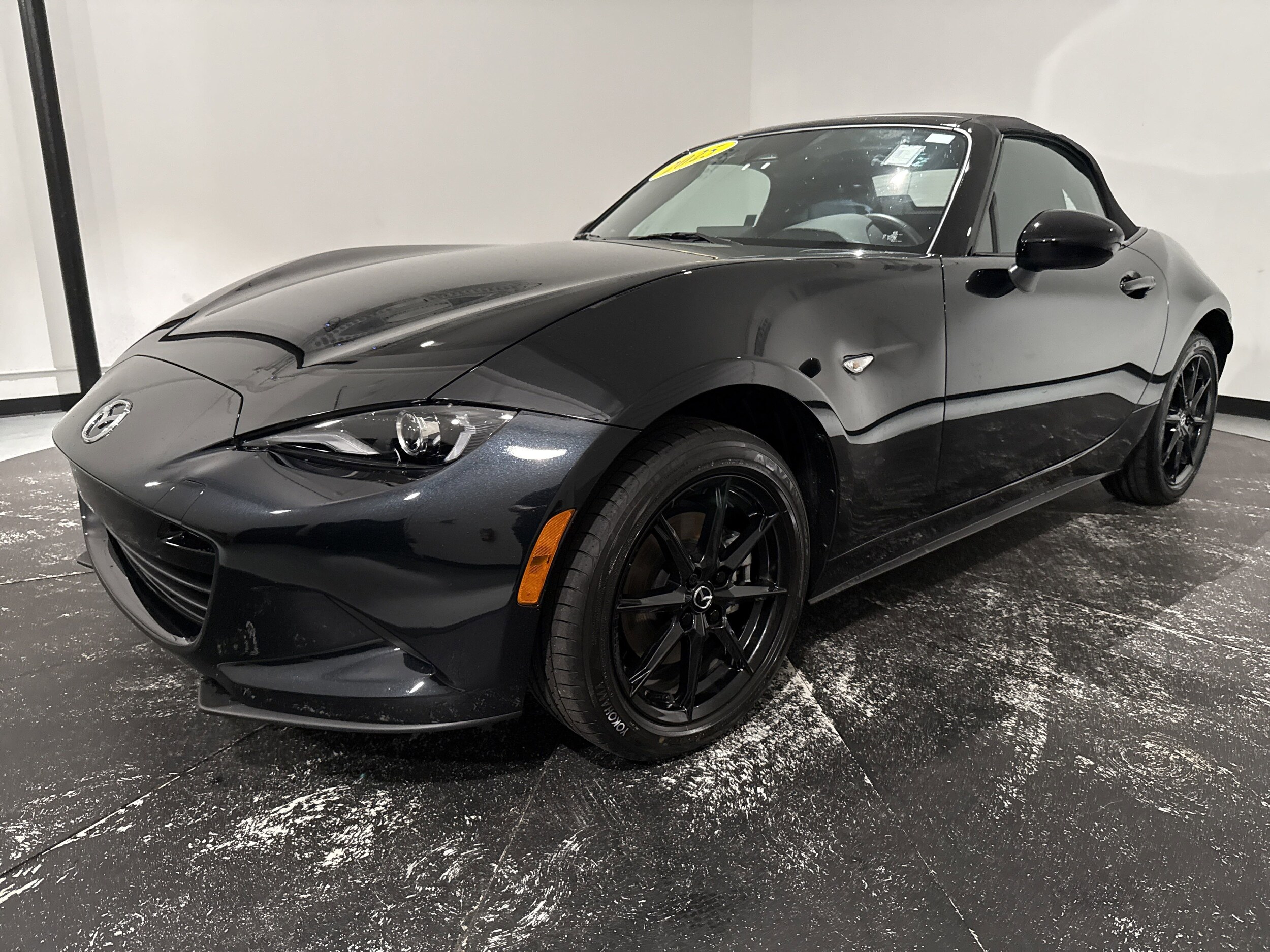 2025 Mazda MX-5 Miata Miata Sport photo 3