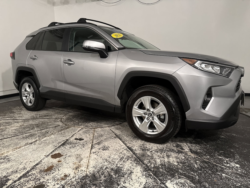 Used 2021 Toyota RAV4 XLE SUV