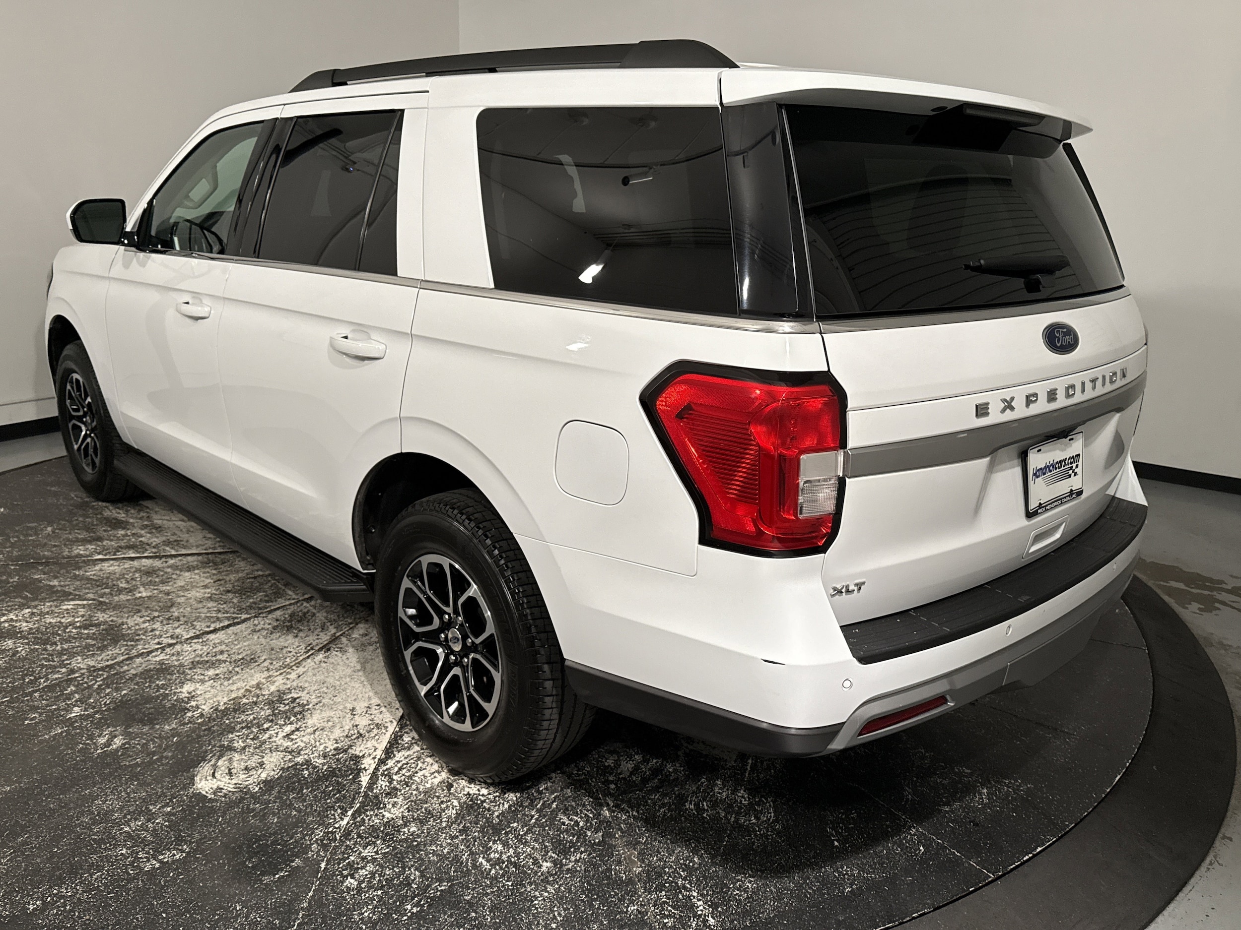 2024 Ford Expedition XLT photo 6