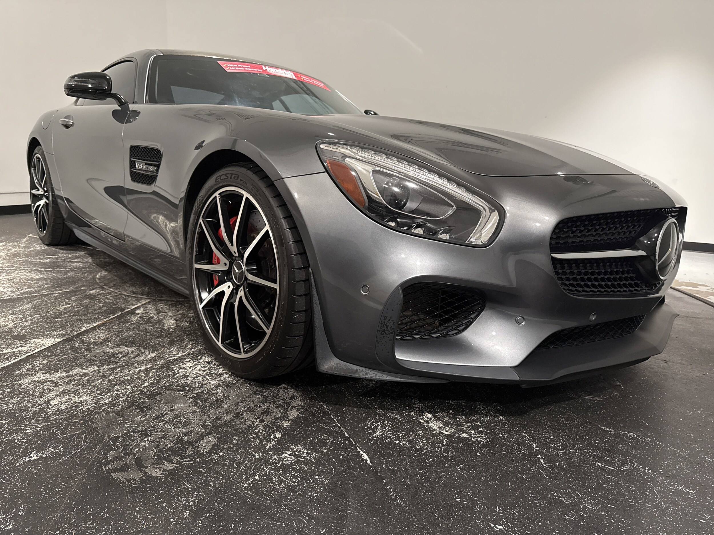 2016 Mercedes Benz AMG GT S photo 2