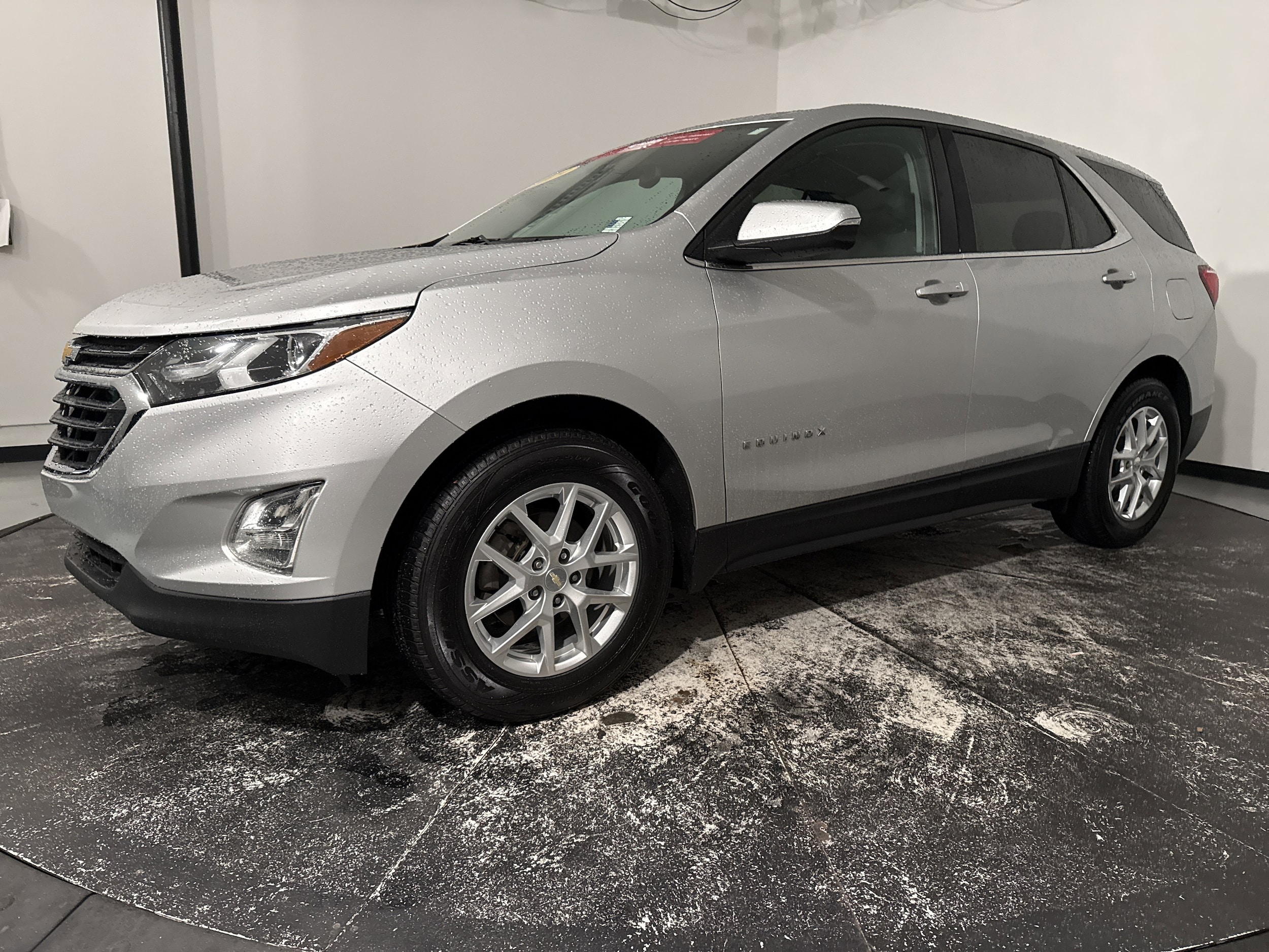2019 Chevrolet Equinox LT photo 4
