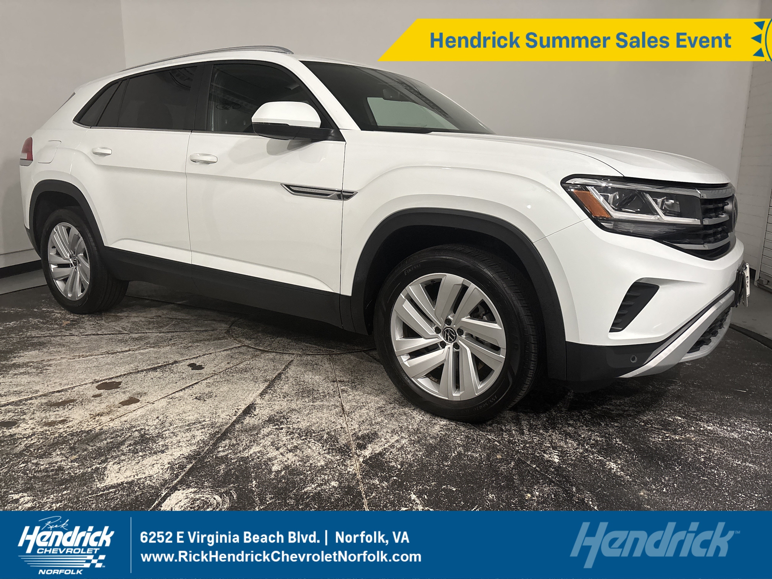 Volkswagen Atlas Cross Sport 3.6L V6 SE W/Technology