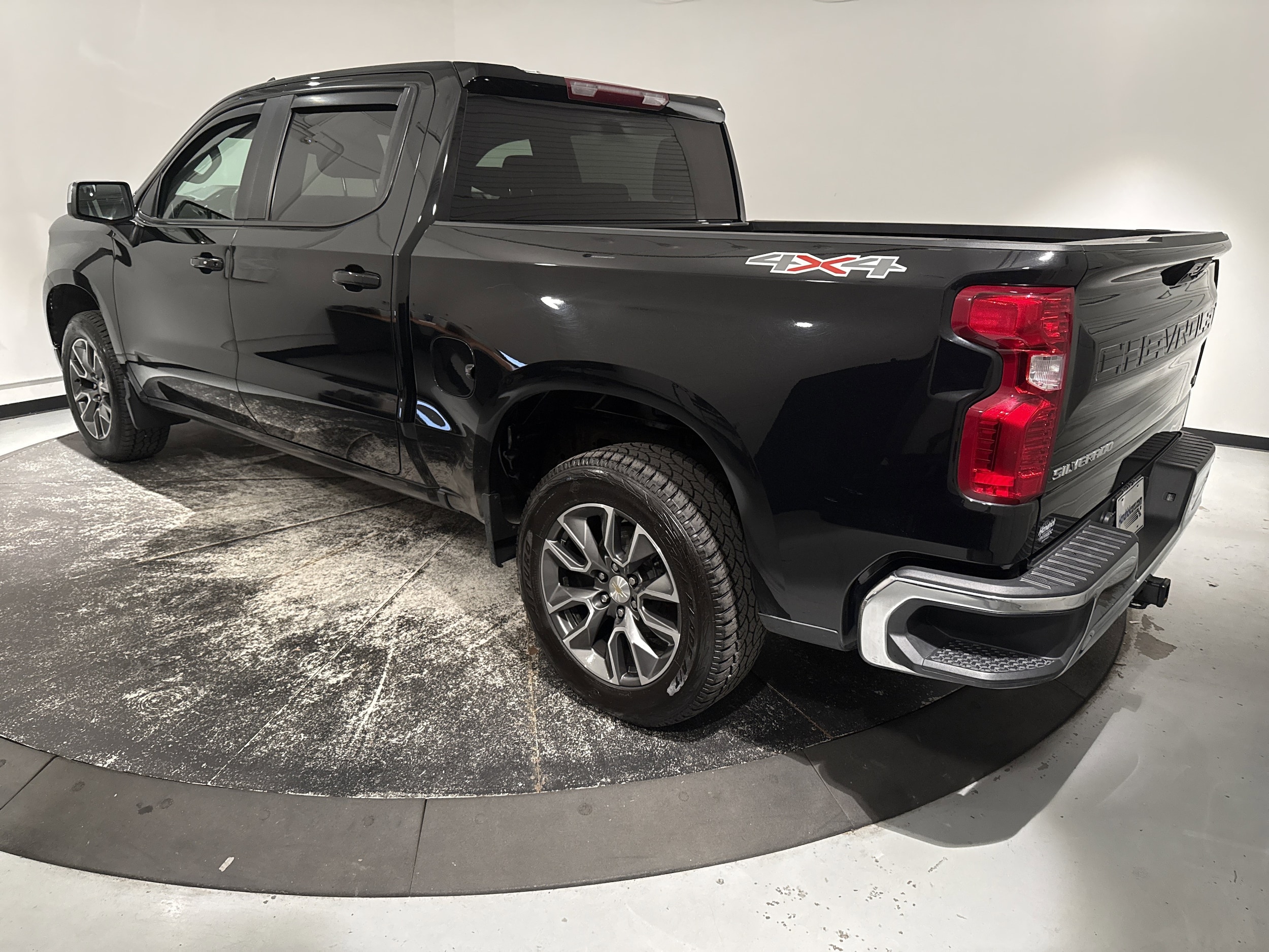 2022 Chevrolet Silverado 1500 LT photo 6