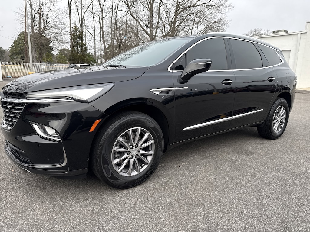 Used 2022 Buick Enclave Essence SUV