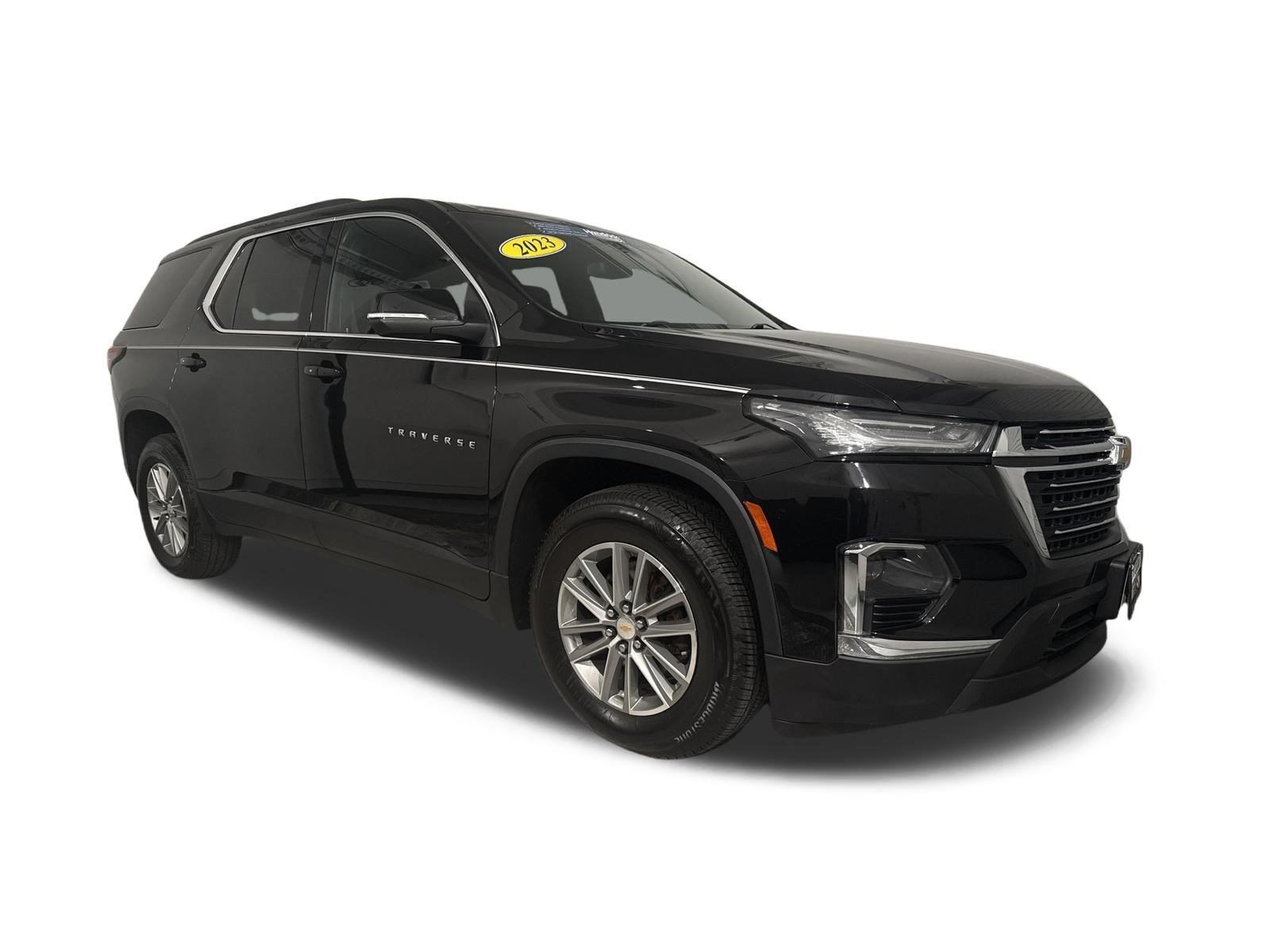 2023 Chevrolet Traverse LT Cloth SUV