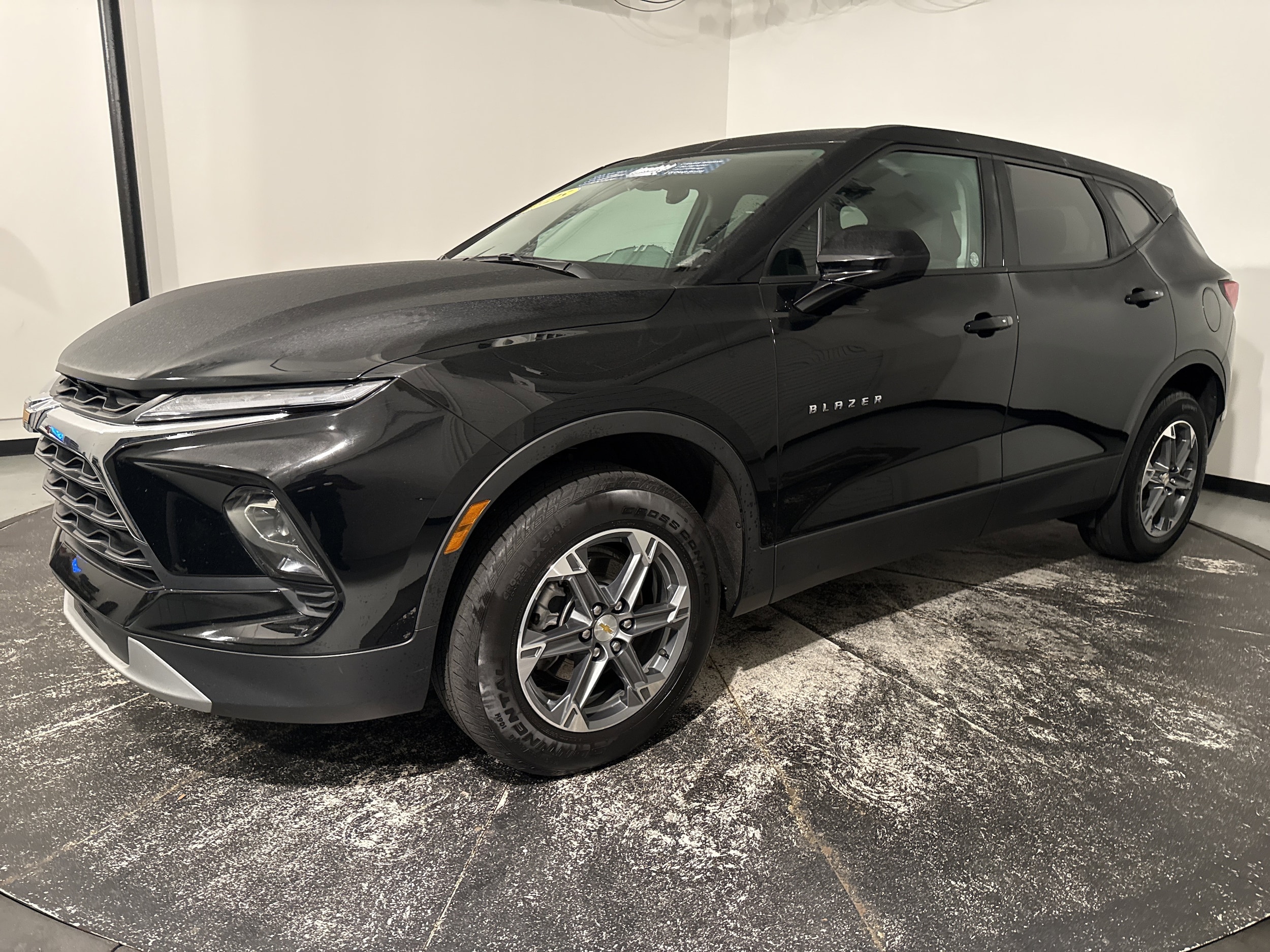 2025 Chevrolet Blazer LT photo 4