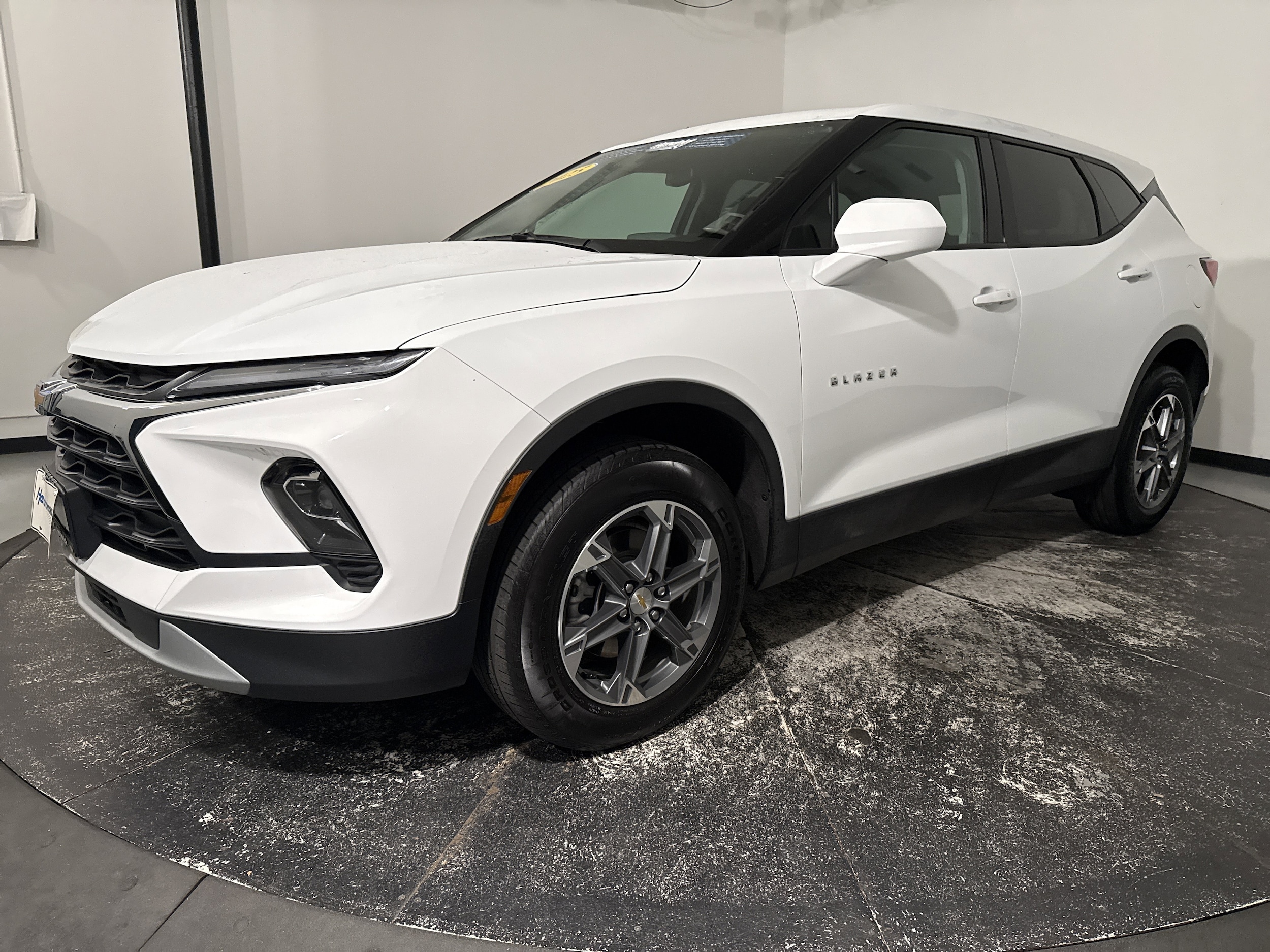 2025 Chevrolet Blazer LT photo 4