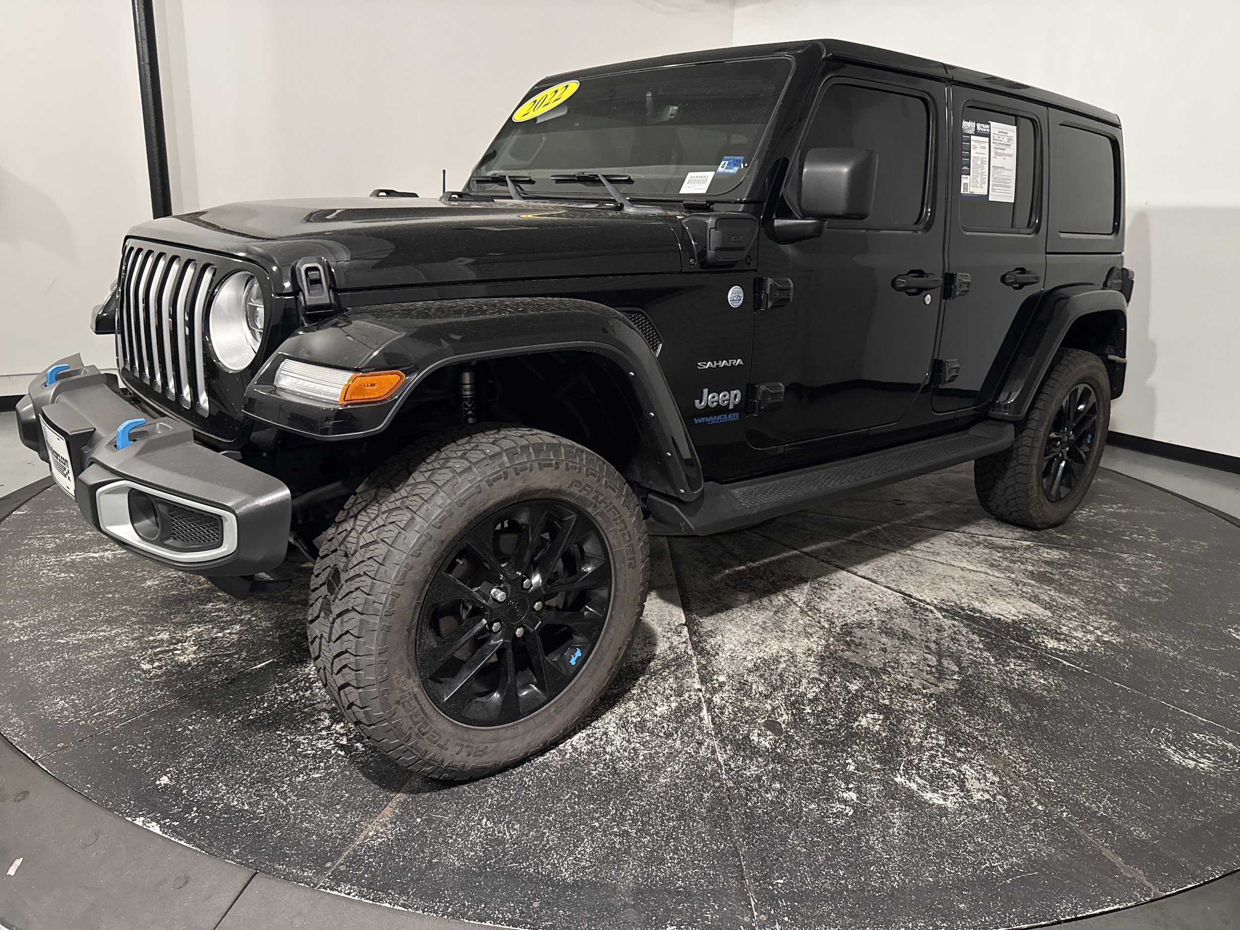 2022 Jeep Wrangler 4xe Unlimited Sahara photo 4