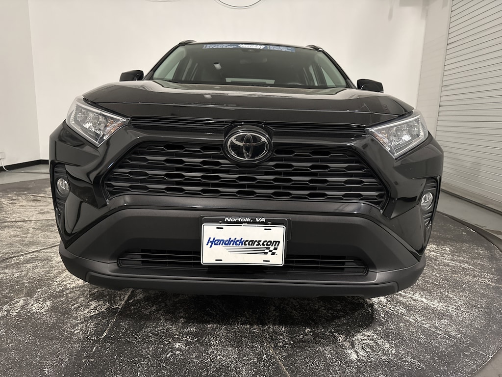 Used 2021 Toyota RAV4 XLE SUV