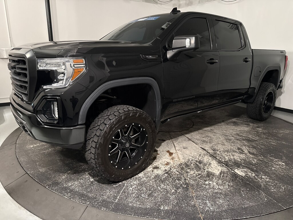 Used 2021 GMC Sierra 1500 SLT Pickup