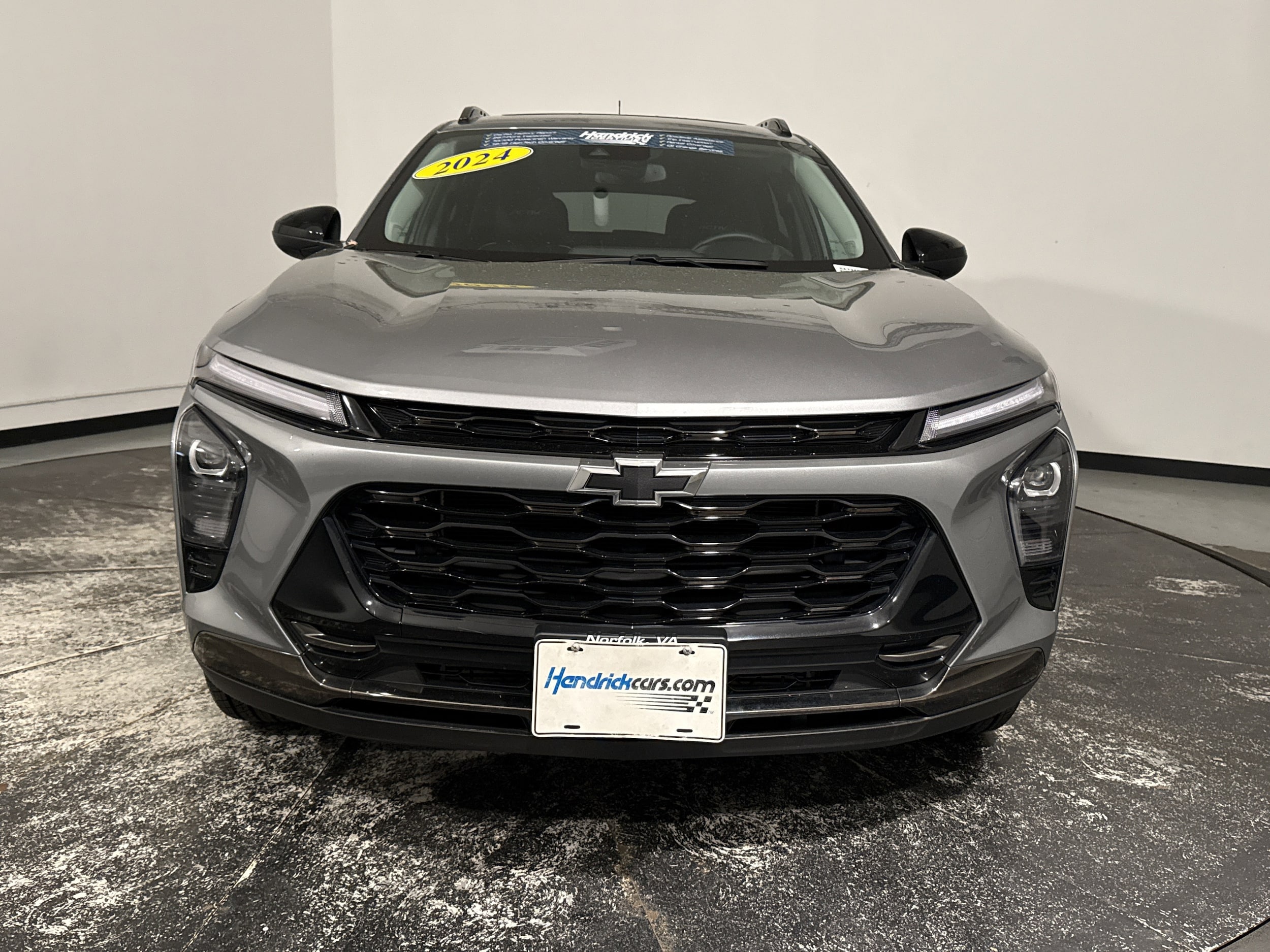 2024 Chevrolet Trax ACTIV photo 2