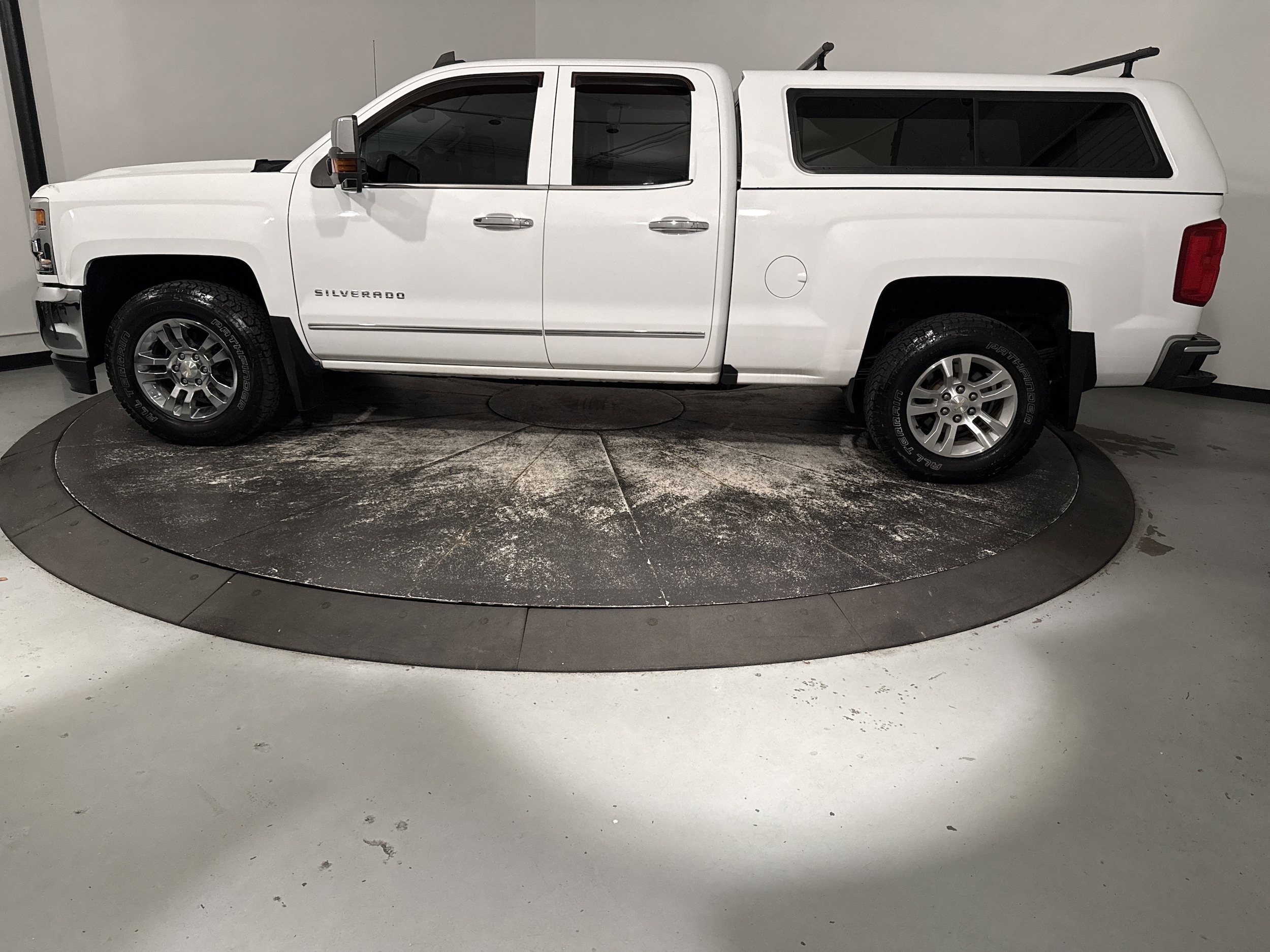 2018 Chevrolet Silverado 1500 LTZ photo 5