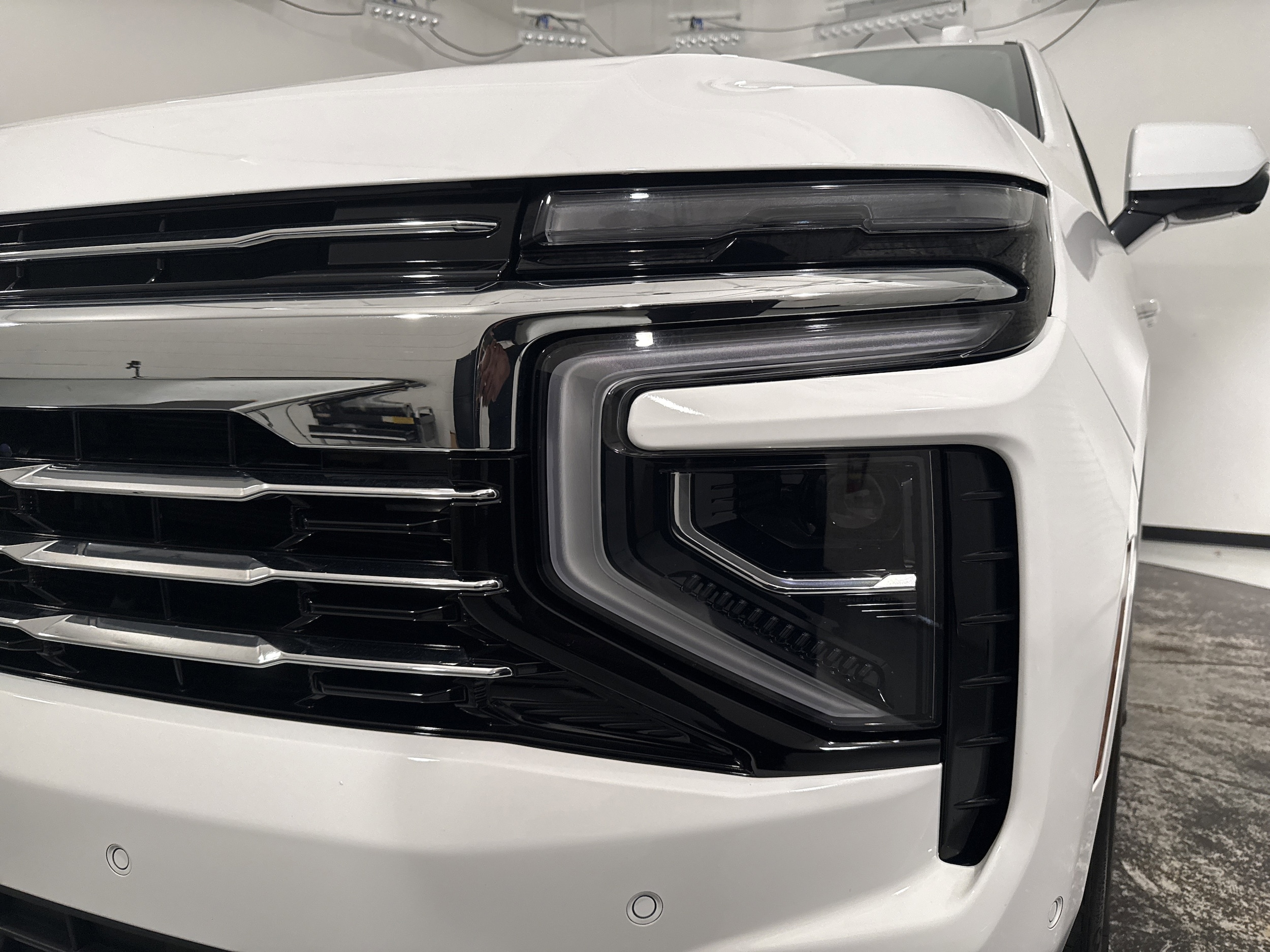 2025 Chevrolet Tahoe LT photo 4