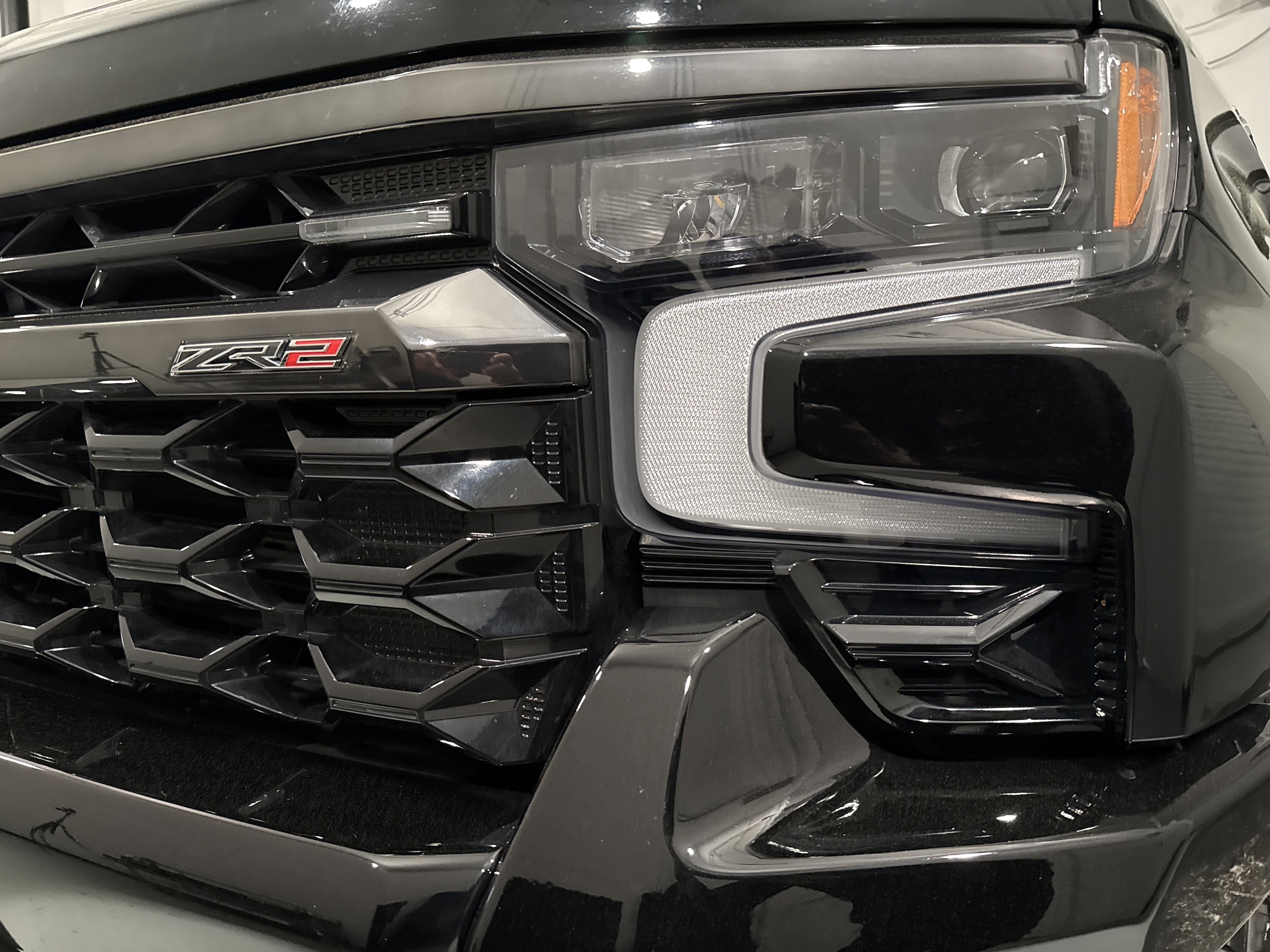 2025 Chevrolet Silverado 1500 ZR2 photo 4