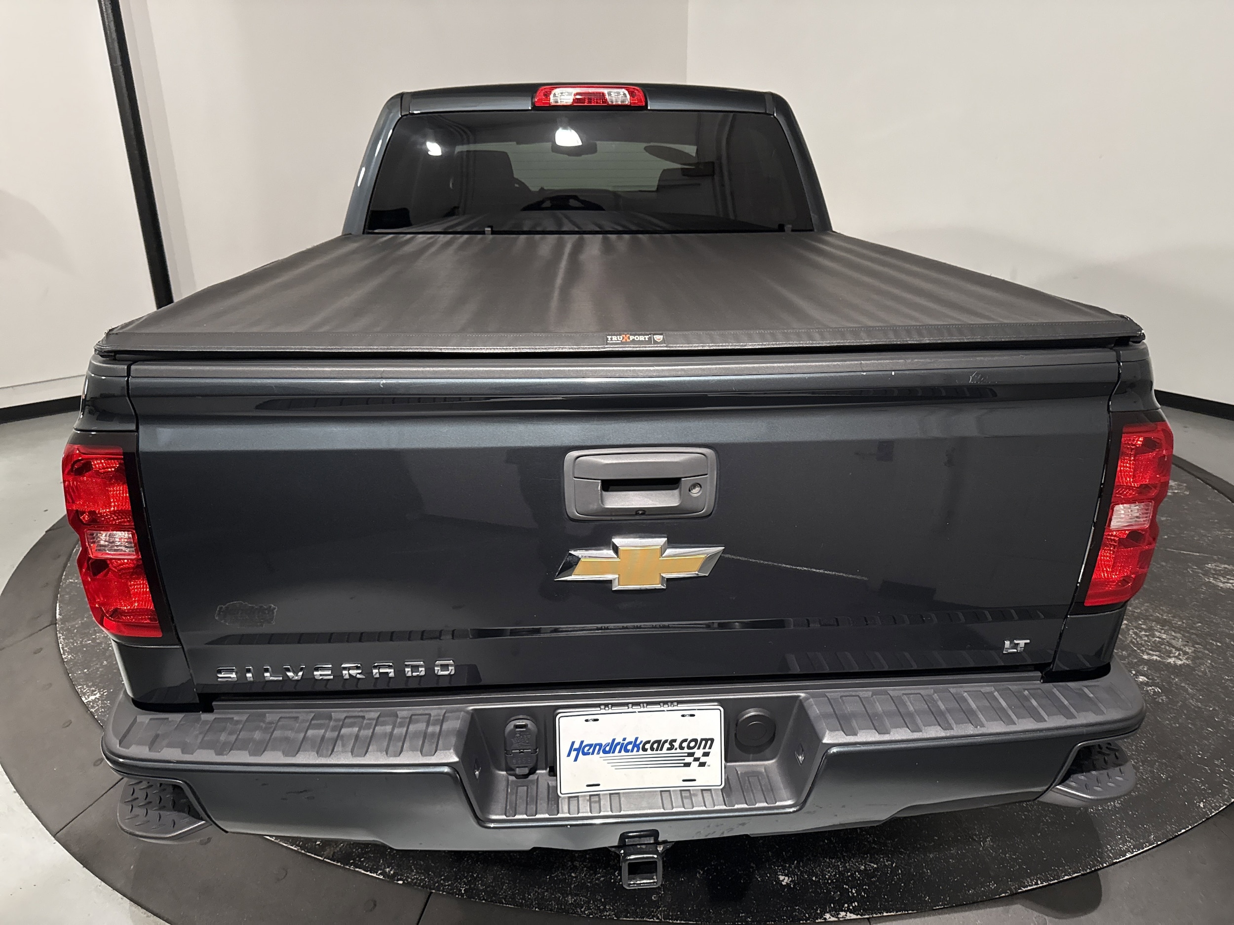 2018 Chevrolet Silverado 1500 LT photo 3