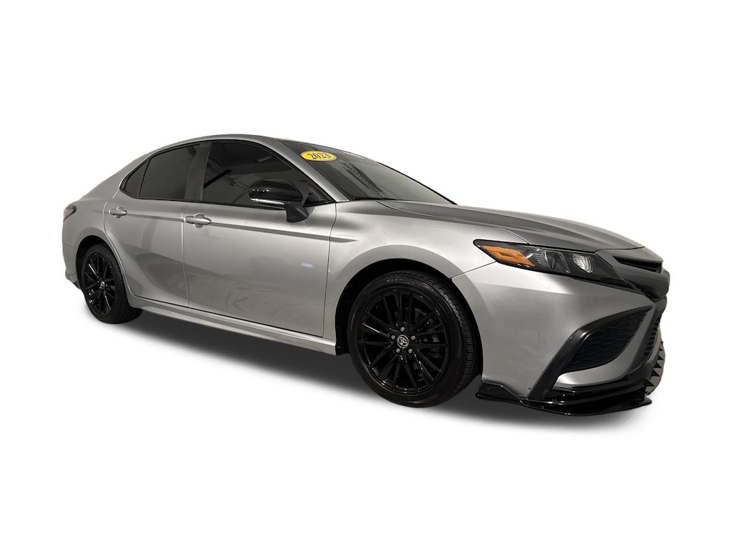 Used 2023 Toyota Camry SE Sedan