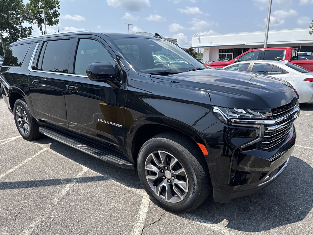 Used 2021 Chevrolet Suburban LT SUV
