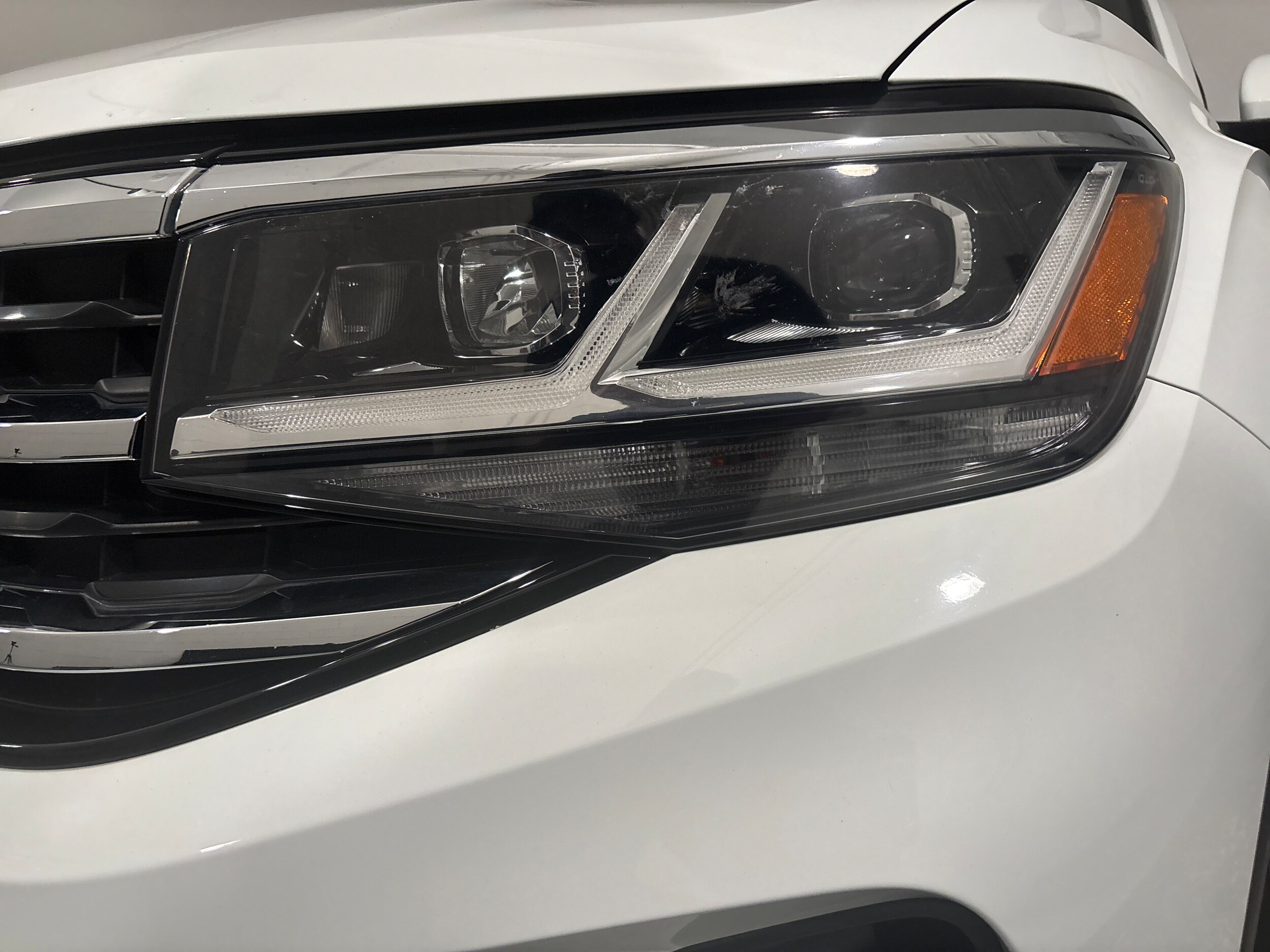Volkswagen Atlas Cross Sport 3.6L V6 SE W/Technology