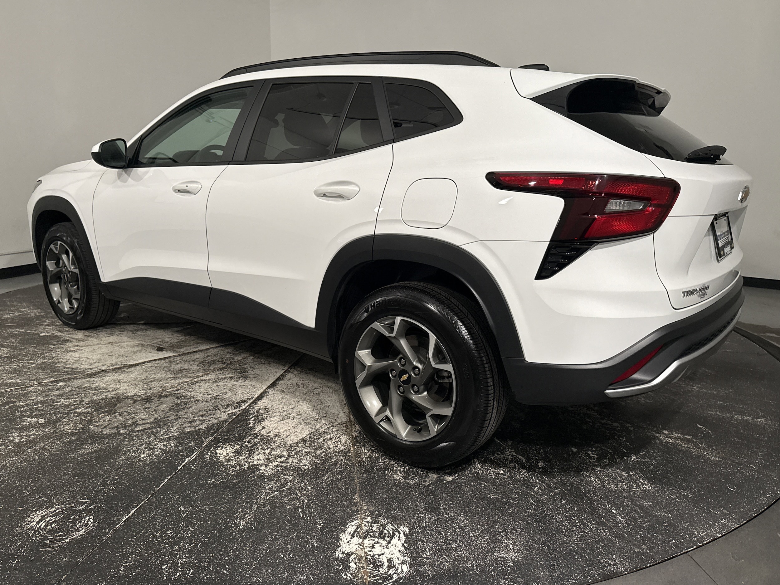 2025 Chevrolet Trax photo 6