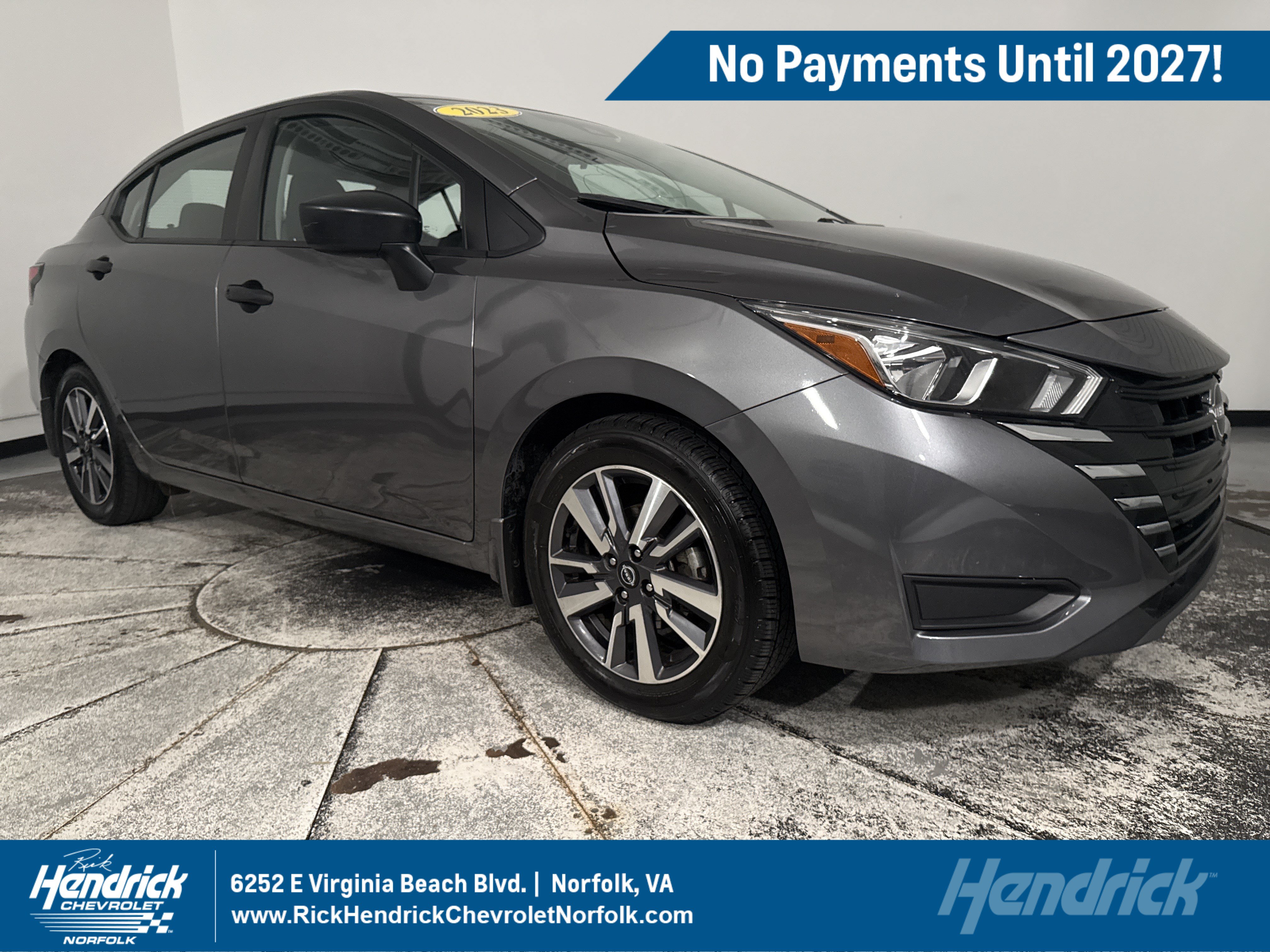  Nissan Versa