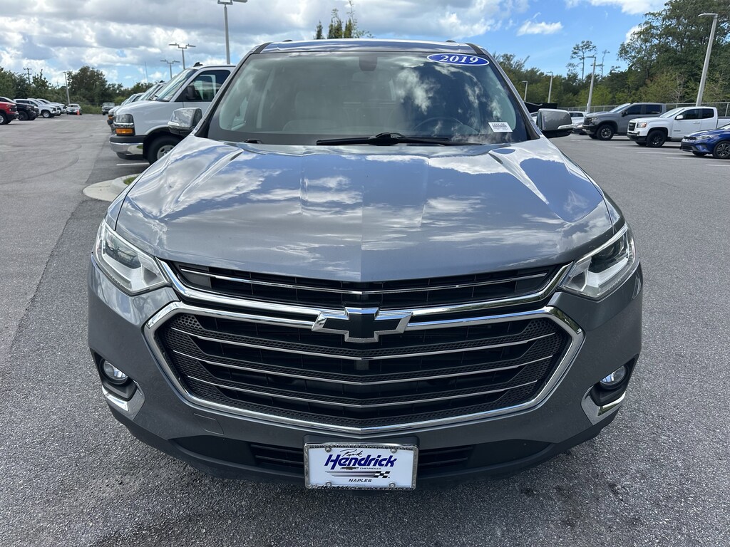 Used 2019 Chevrolet Traverse LT Cloth SUV
