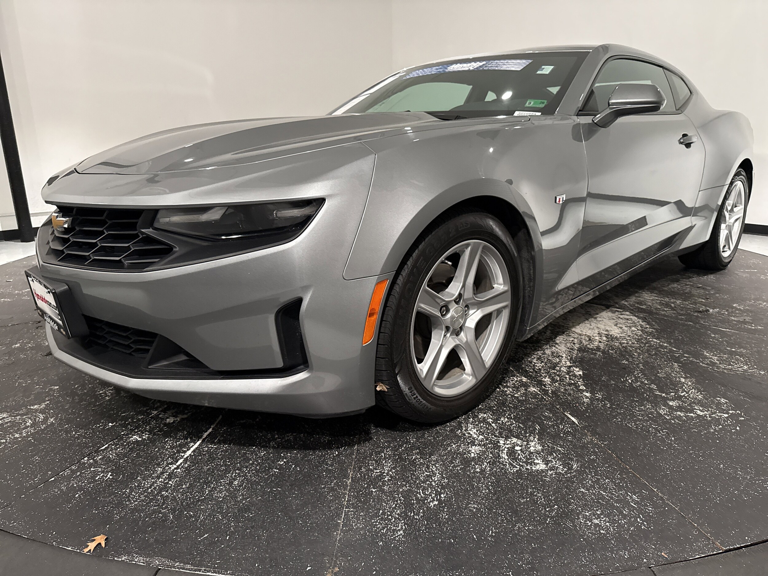 2023 Chevrolet Camaro 1LT photo 3
