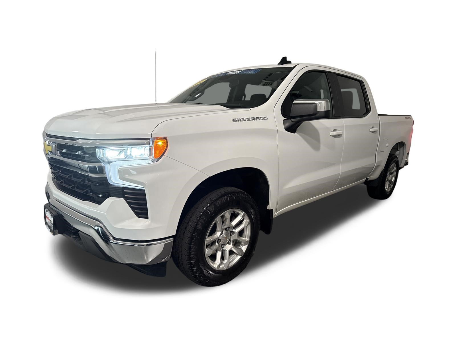 Used 2024 Chevrolet Silverado 1500 LT Pickup