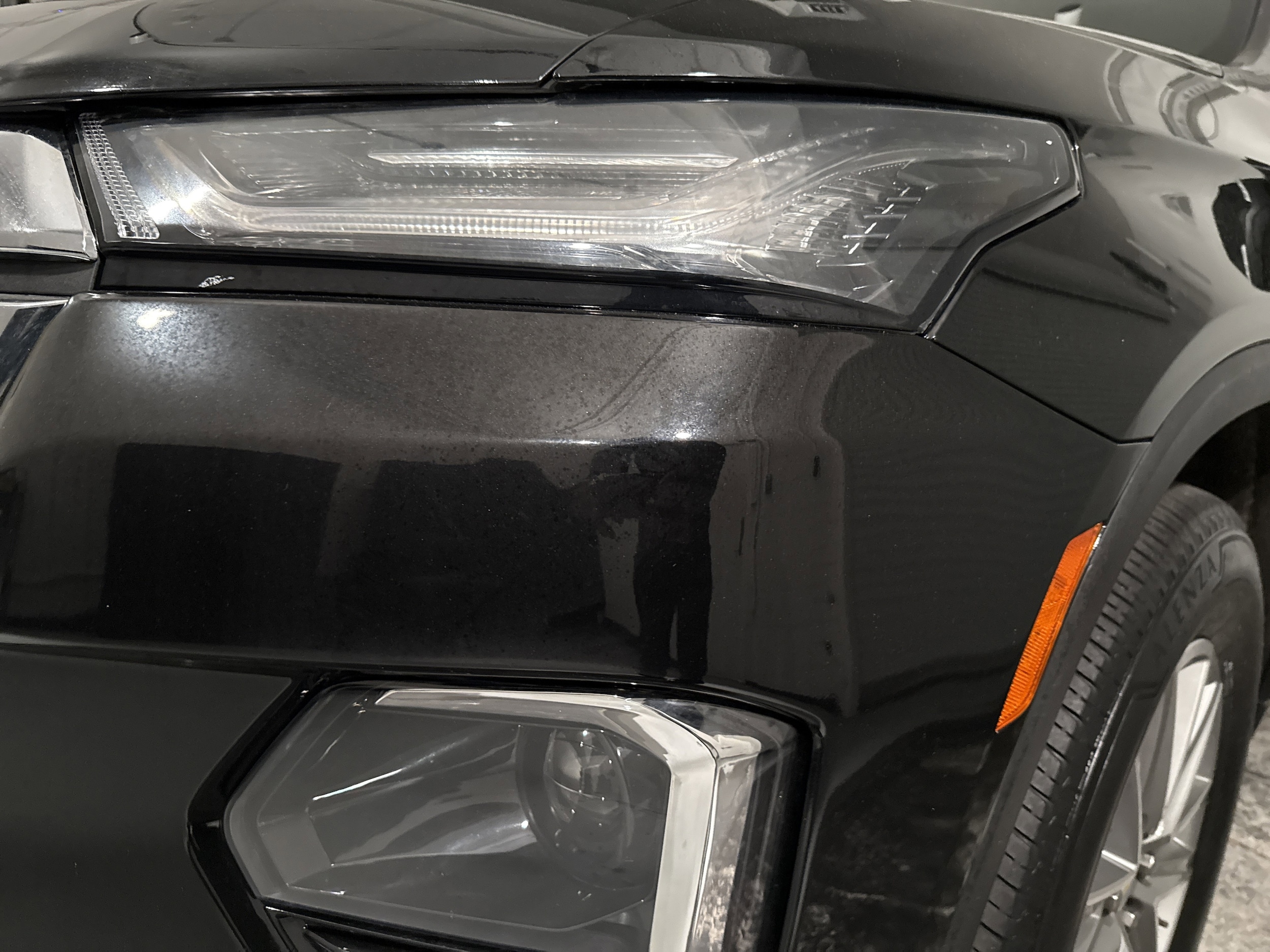 2023 Chevrolet Traverse LT Leather photo 5