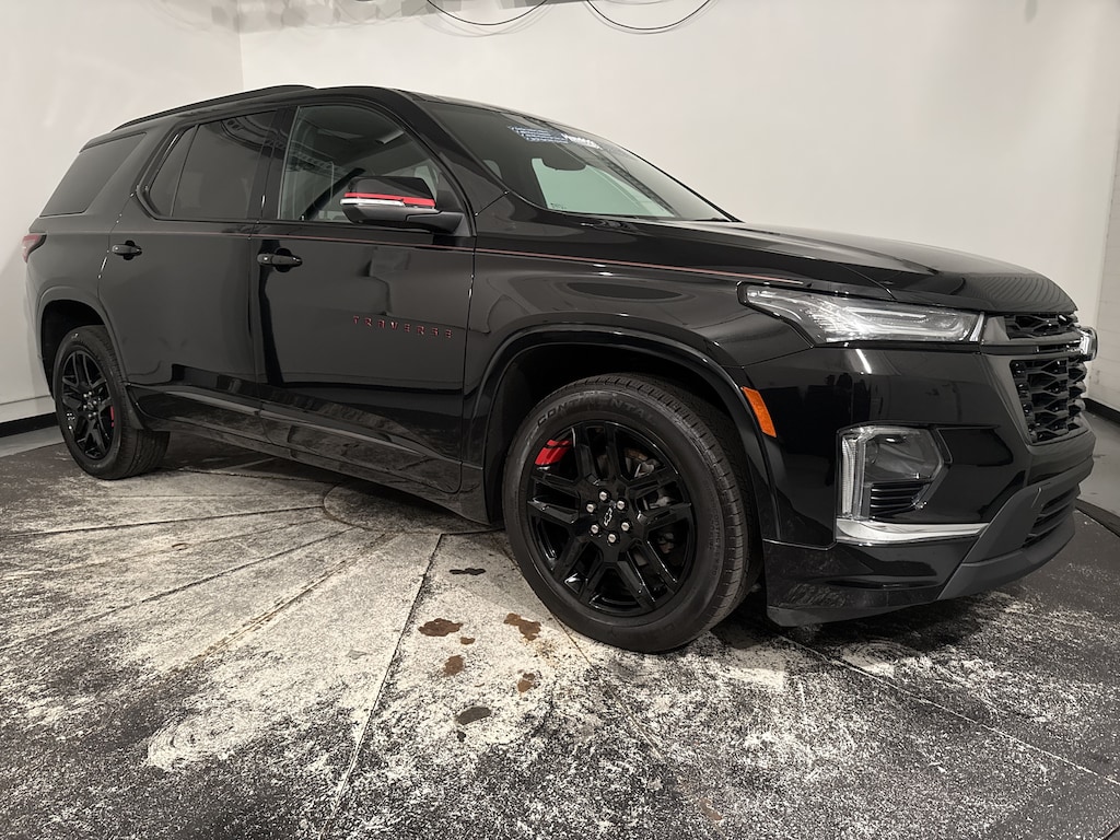 Used 2023 Chevrolet Traverse Premier SUV