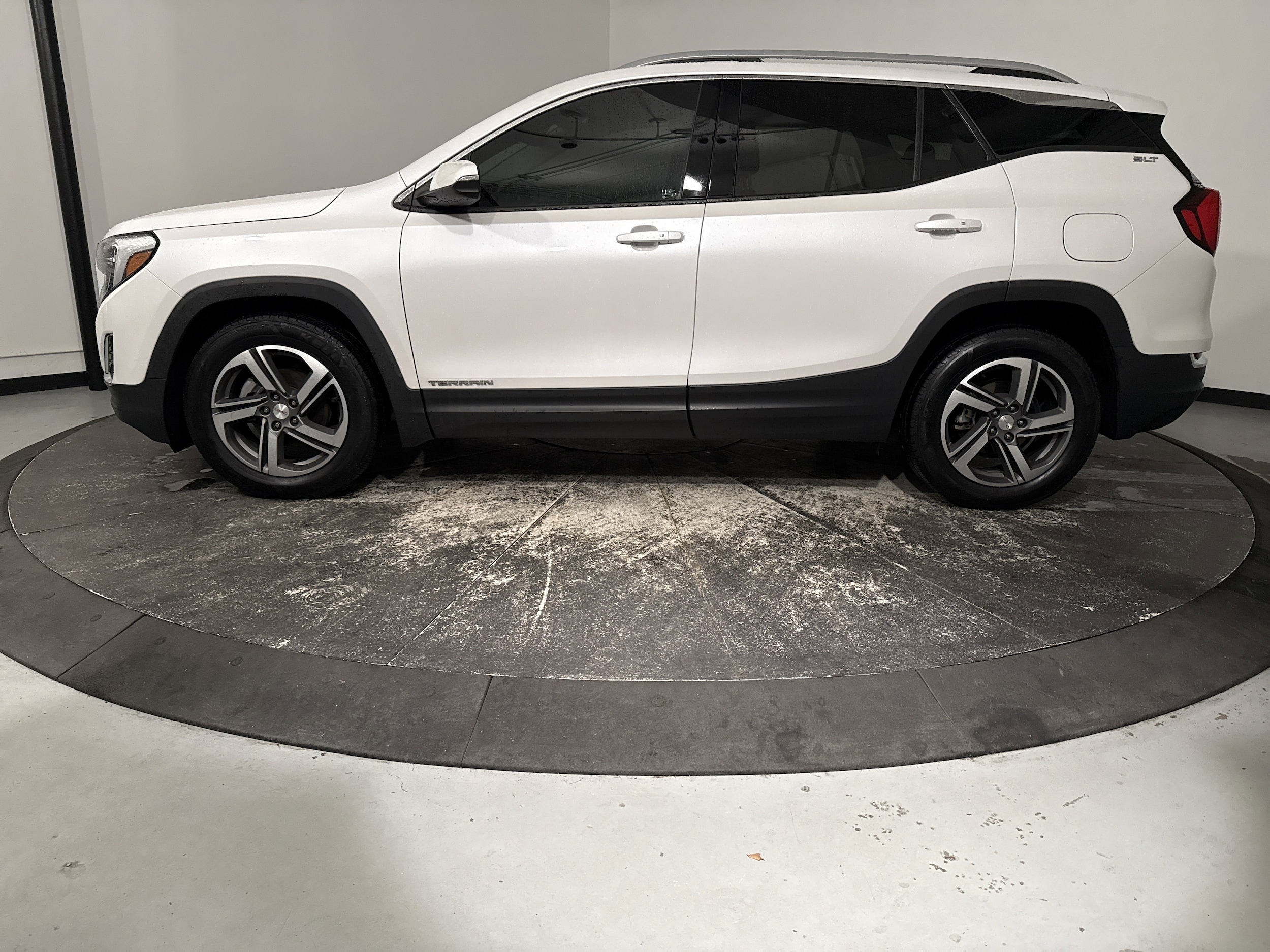 2021 GMC Terrain SLT photo 6