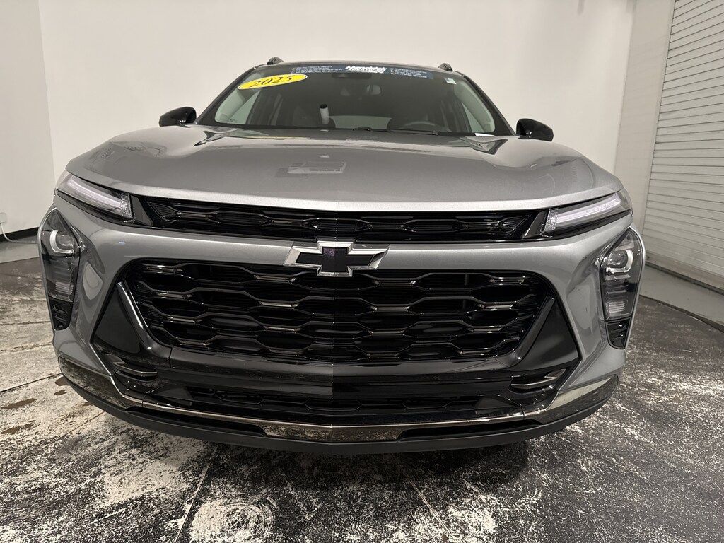 Used 2025 Chevrolet Trax ACTIV SUV
