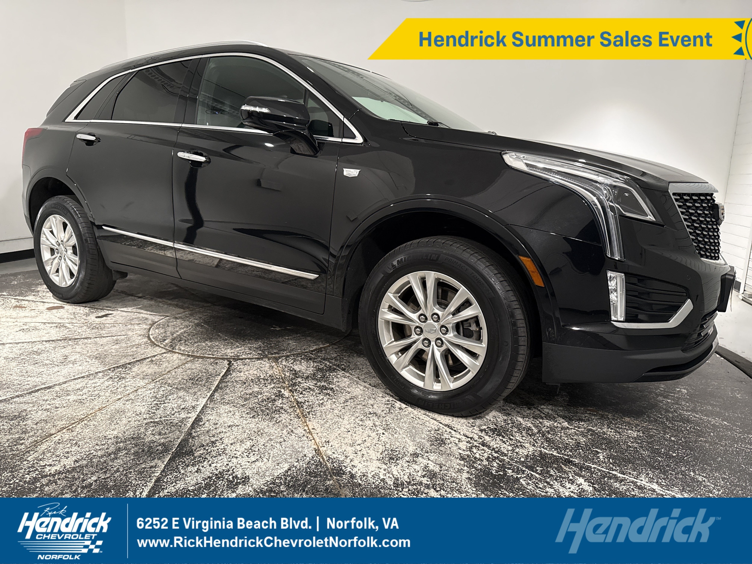 CADILLAC XT5 FWD Luxury