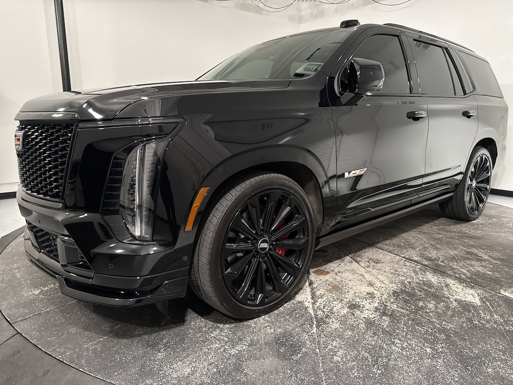 Used 2025 CADILLAC Escalade AWD V-Series SUV