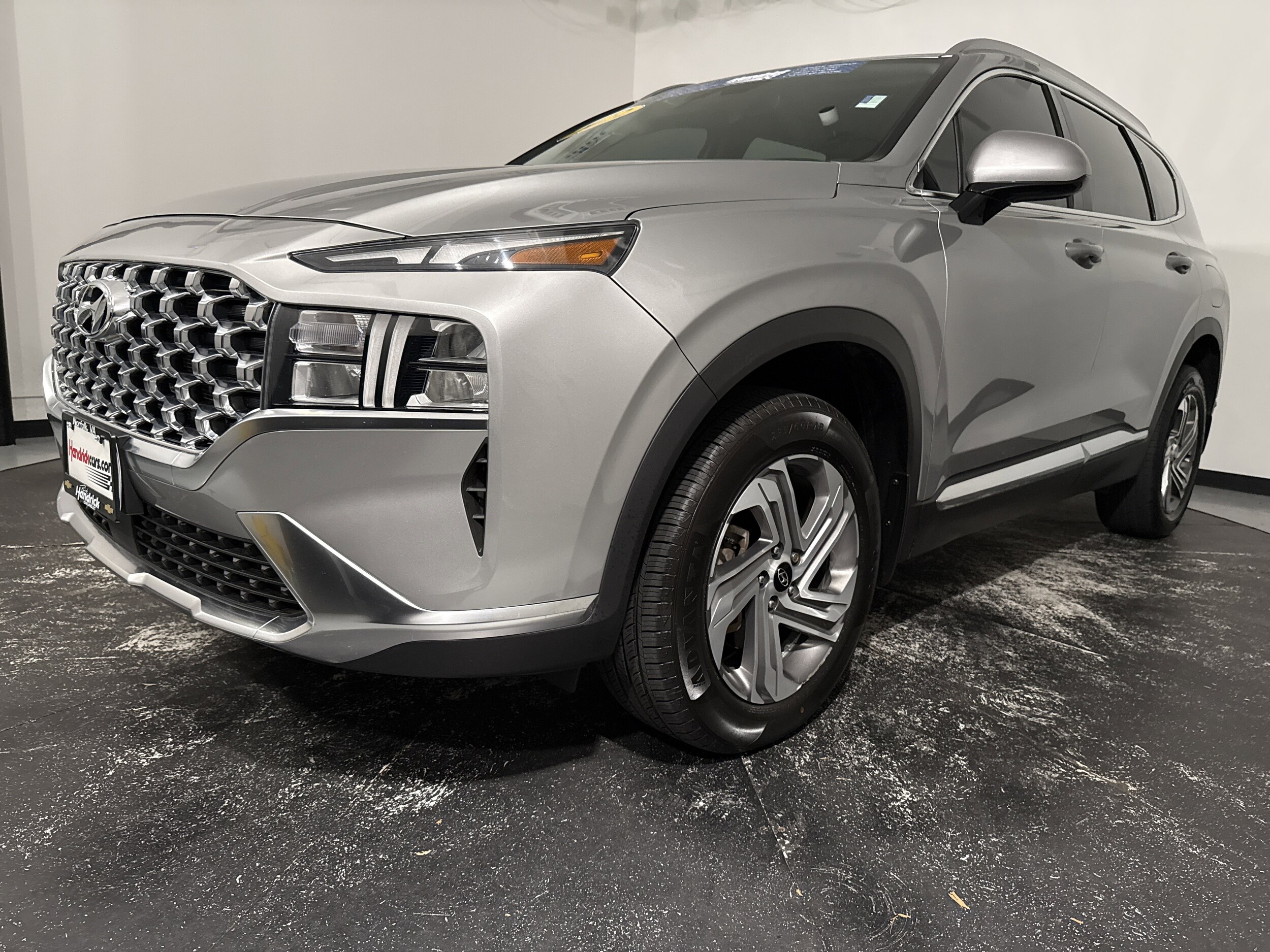 2022 Hyundai Santa Fe SEL photo 3