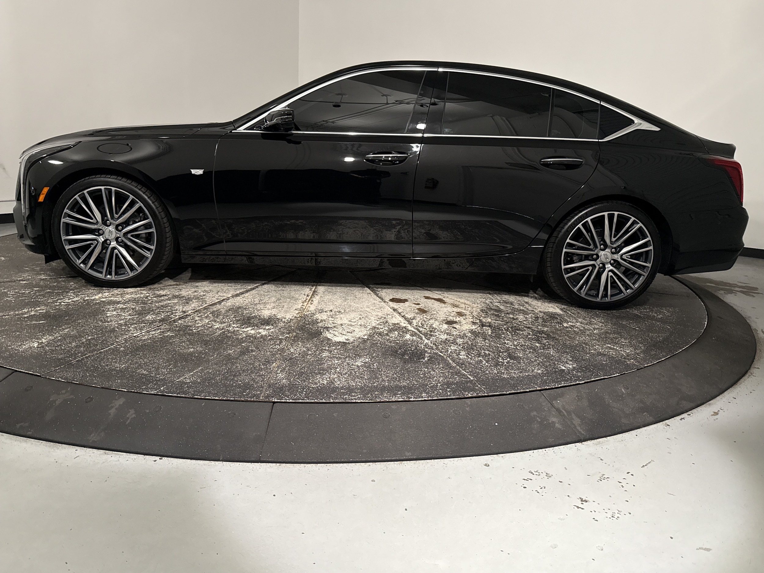 CADILLAC CT5 Premium Luxury