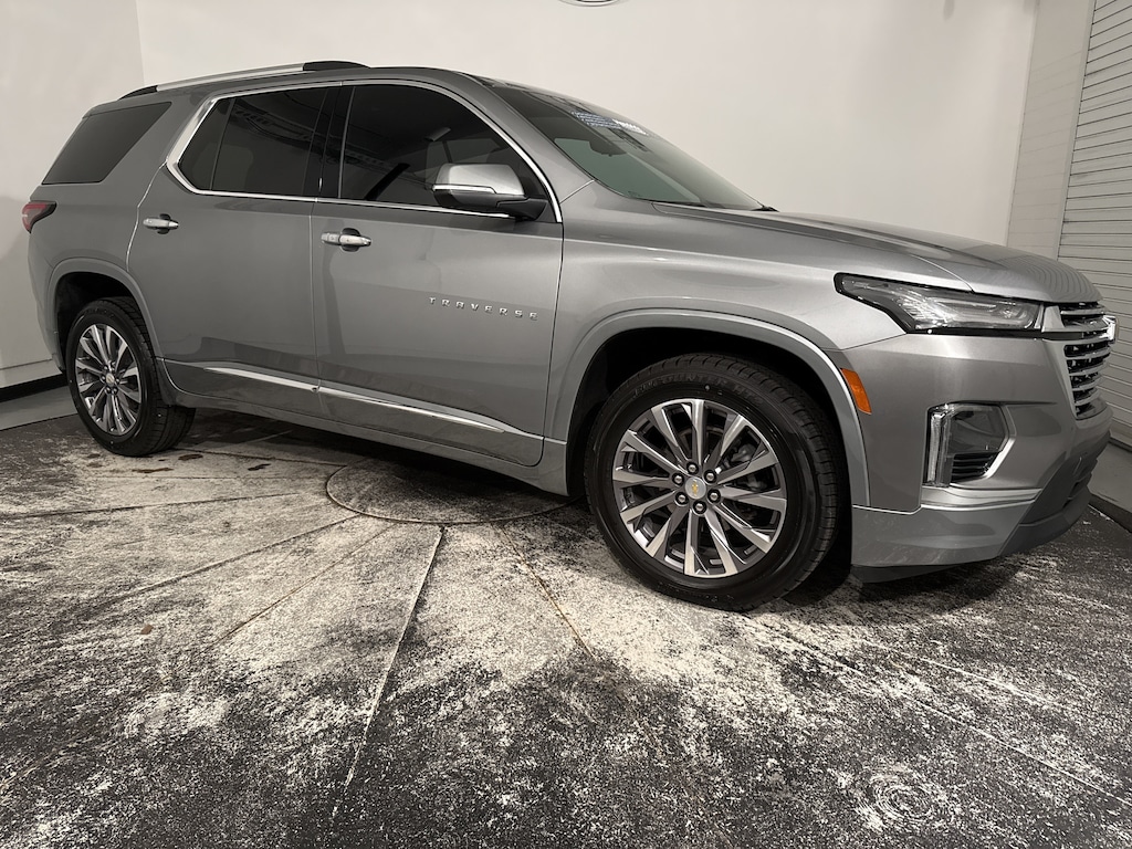 Used 2023 Chevrolet Traverse Premier SUV