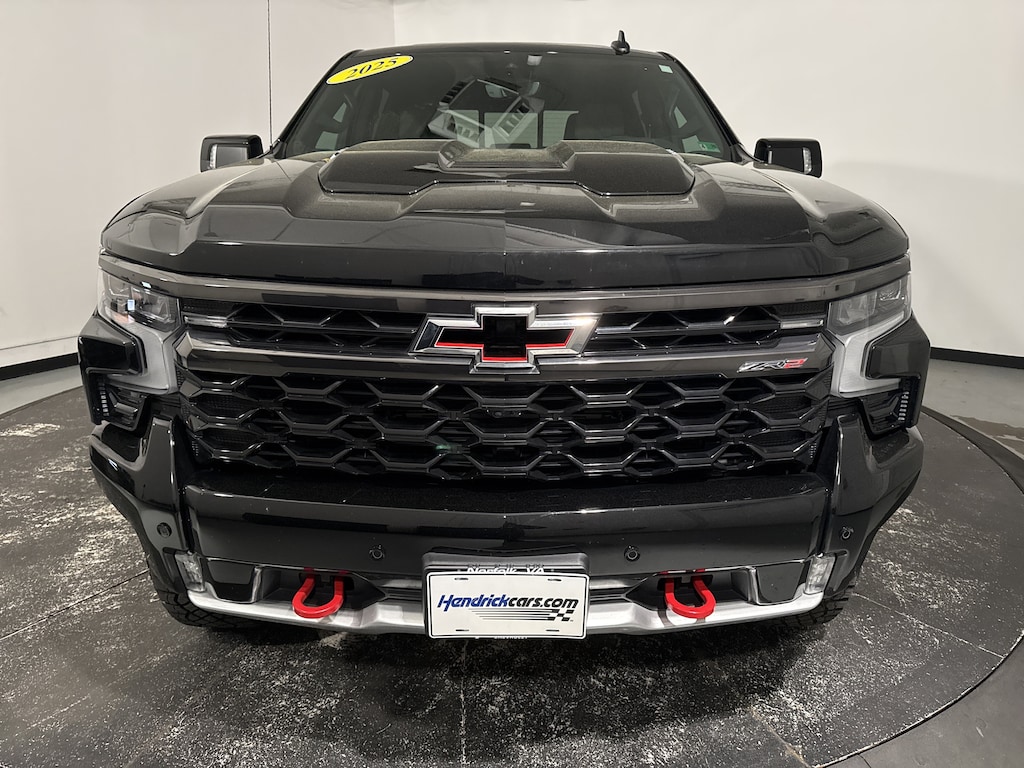 Used 2025 Chevrolet Silverado 1500 ZR2 Pickup