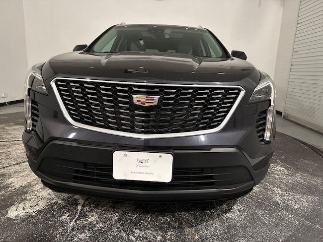 2023 CADILLAC XT4 AWD Luxury SUV